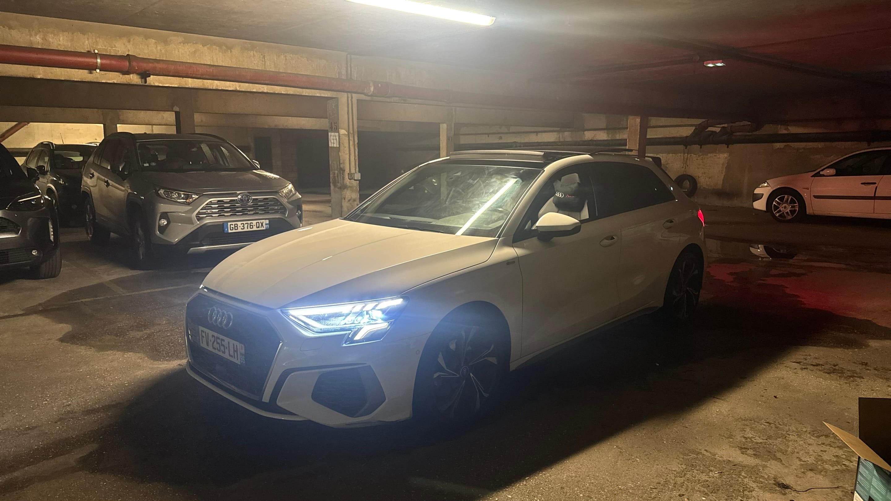 Audi A3 Sportback, 2020, Essence 98 / Électrique (hybride), automatique