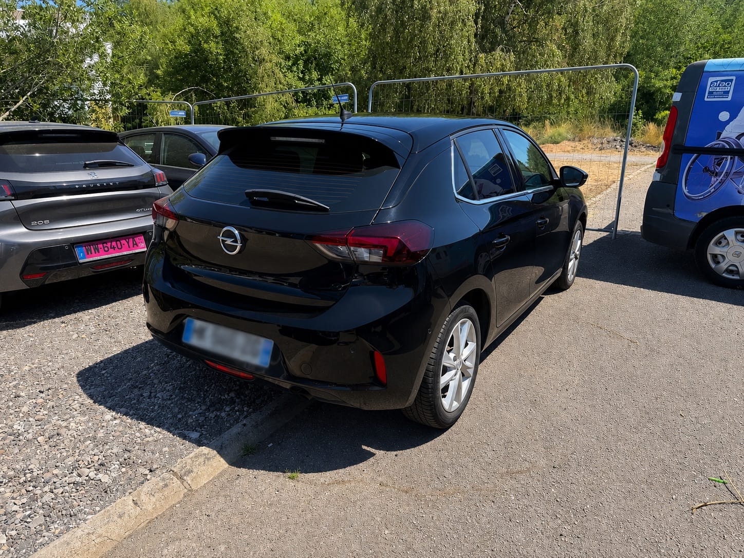 Opel Corsa F avec Caméra de recul