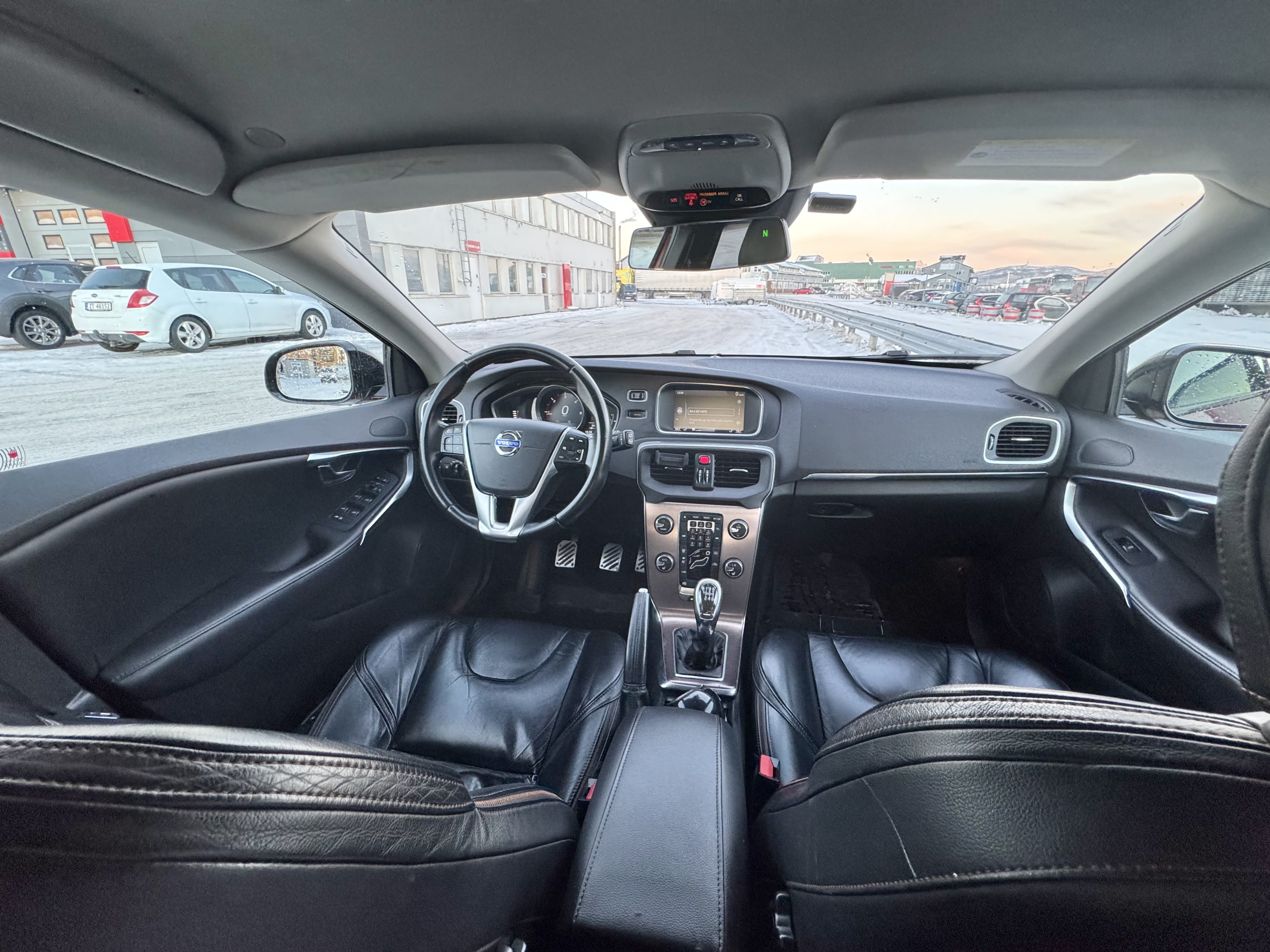 Volvo V40 Cross Country met Autostoel baby