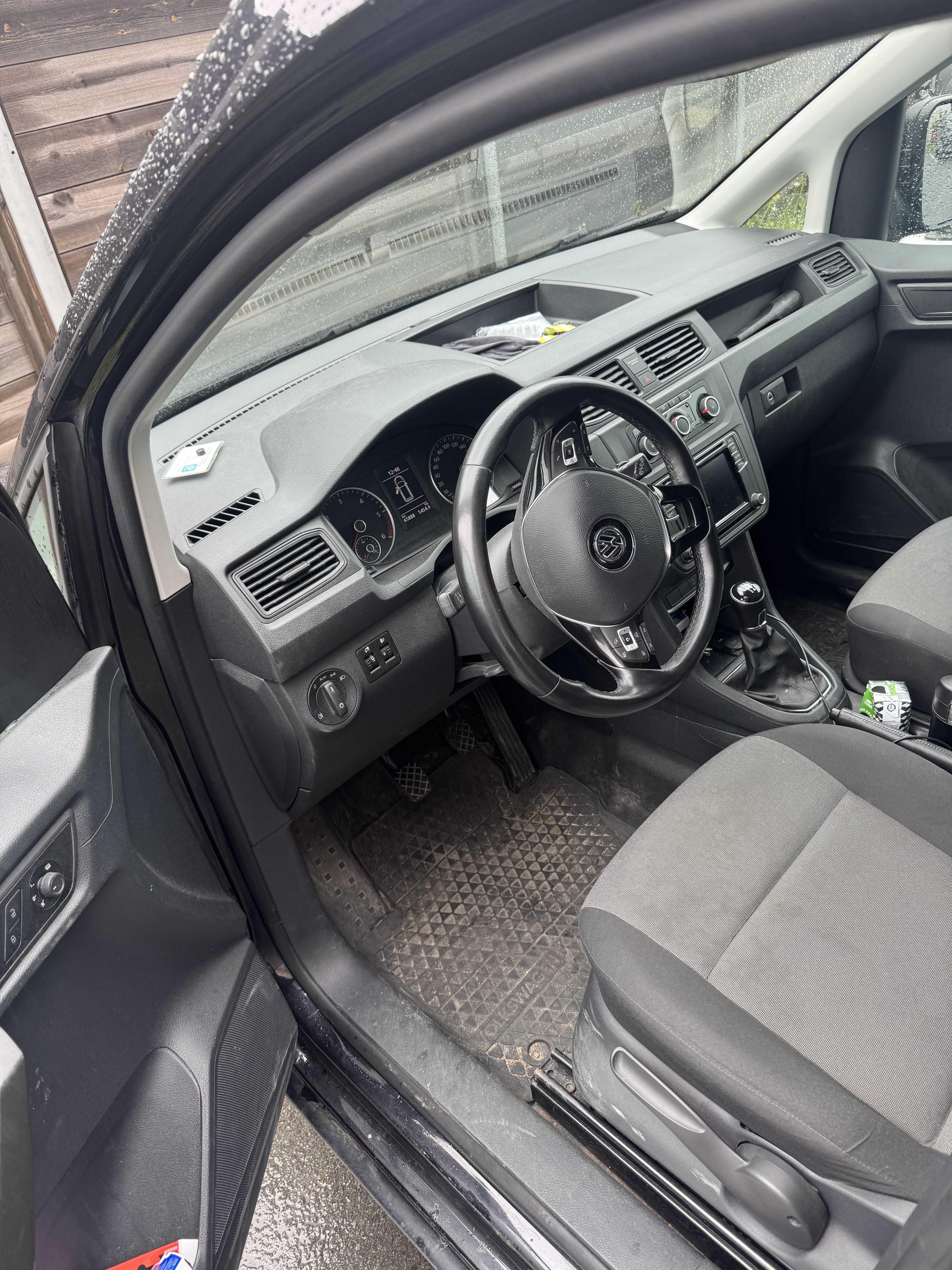 Volkswagen Caddy Maxi Varebil med Aircondition