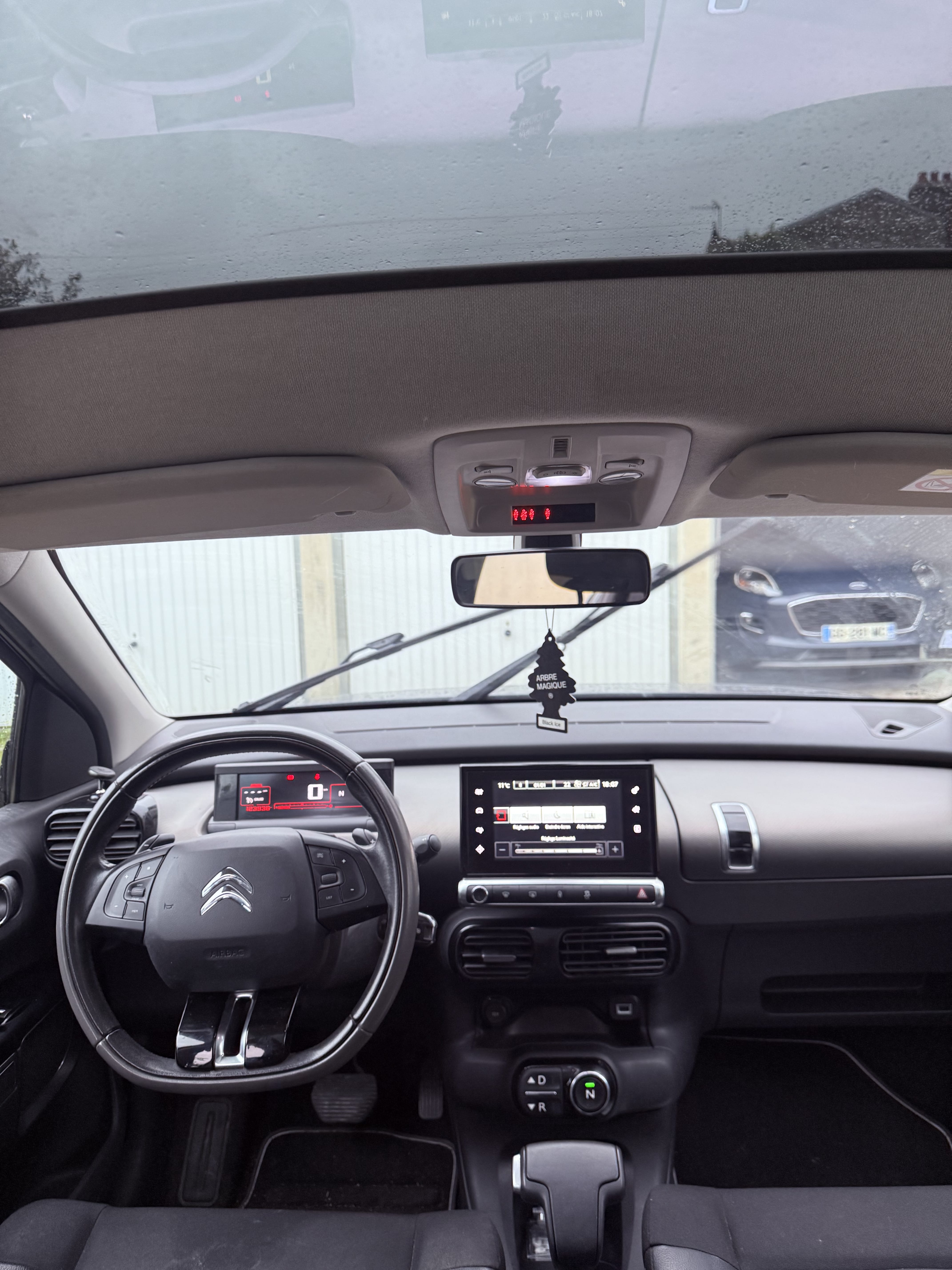 Citroen C4 Cactus avec Régulateur de vitesse