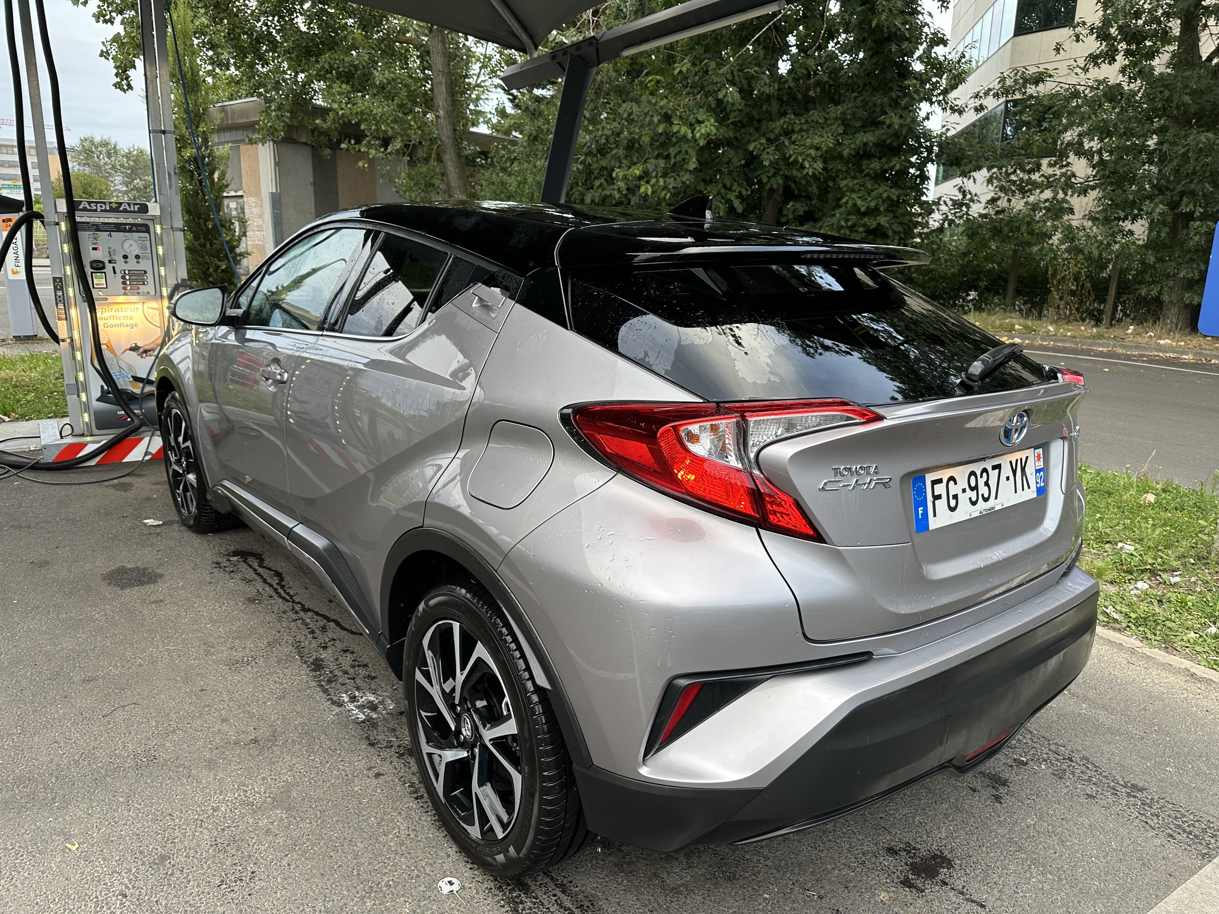 Toyota C-HR avec Dashcam