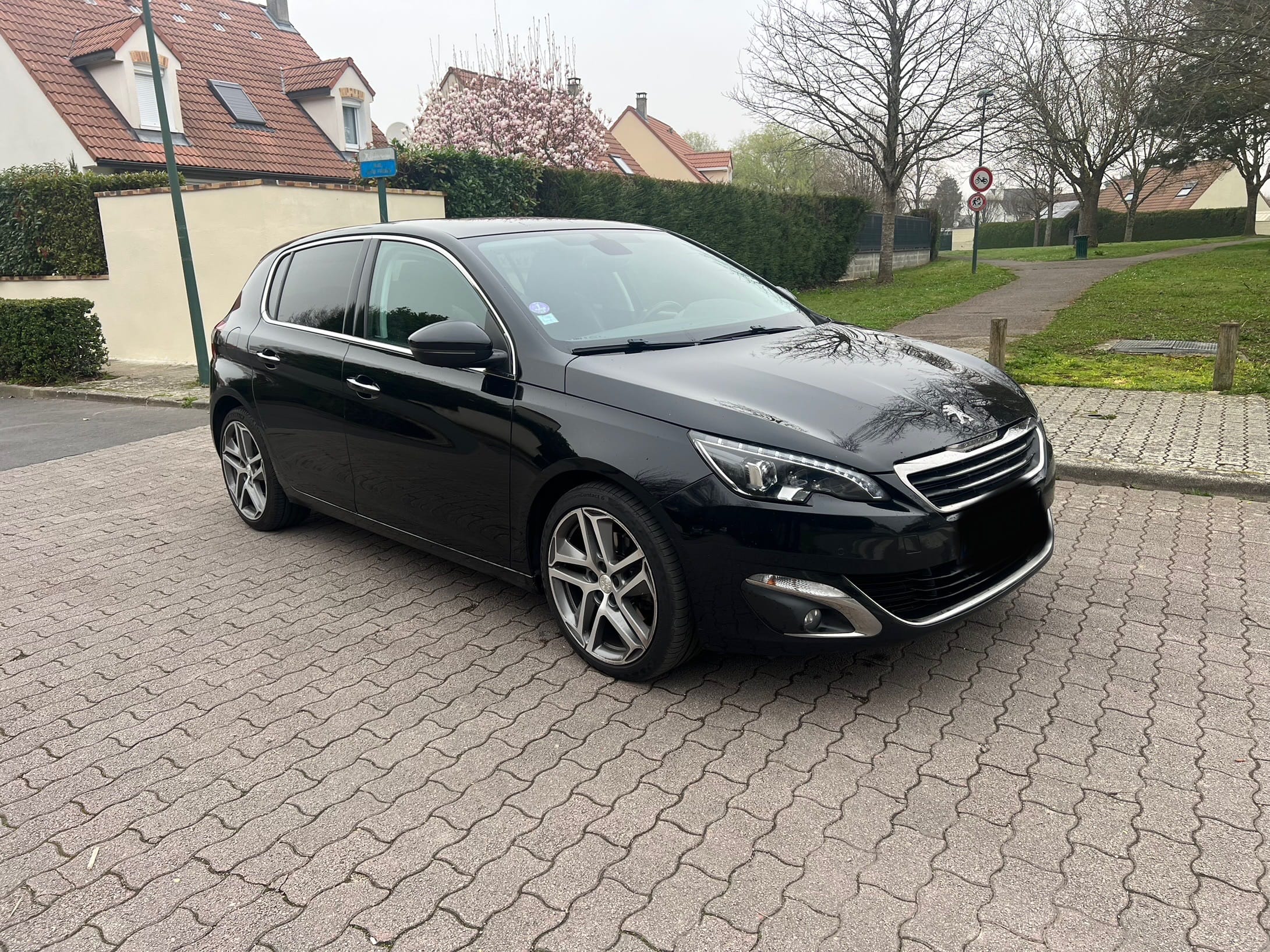 Peugeot 308, 2014, Essence 98
