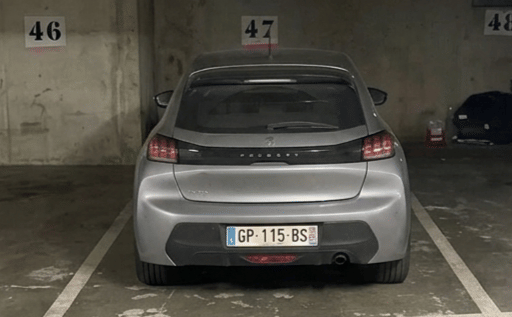 Peugeot 208 avec Climatisation