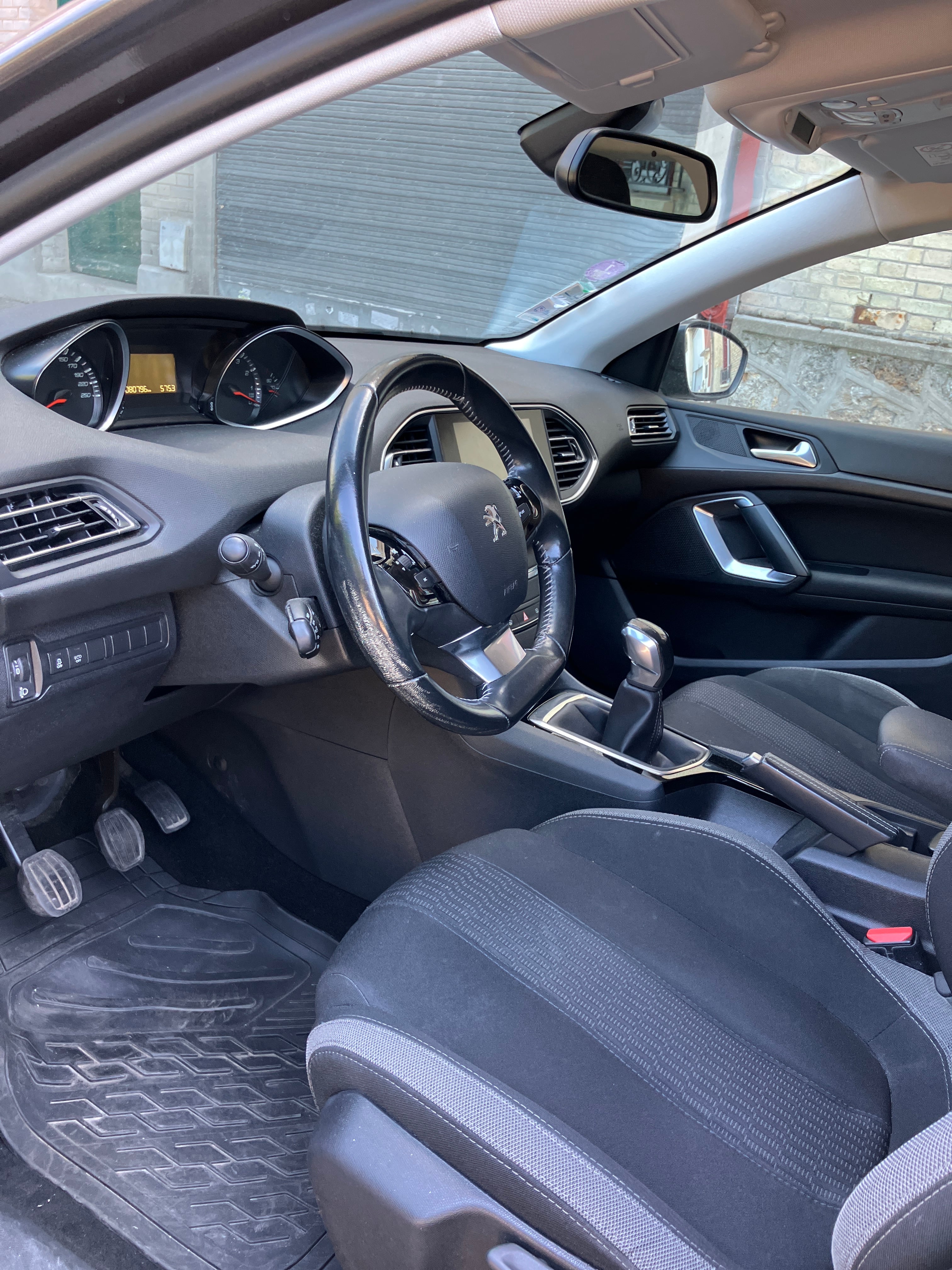 Peugeot 308 avec Régulateur de vitesse