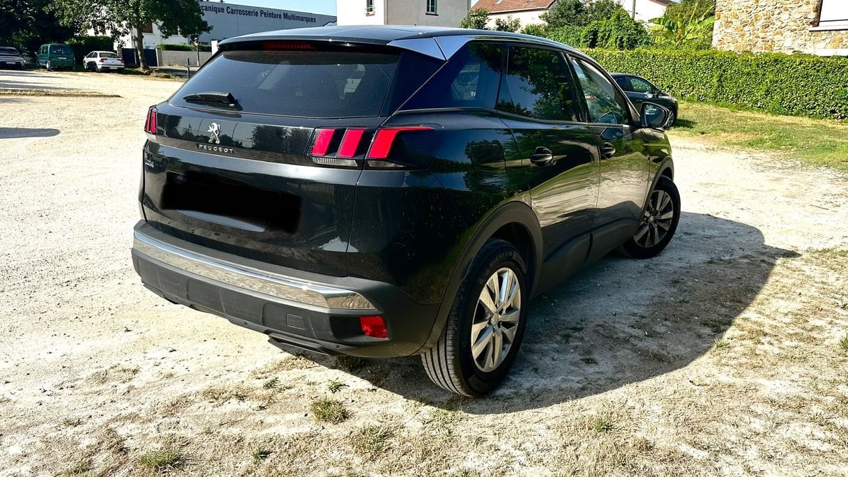 Peugeot 3008 avec GPS