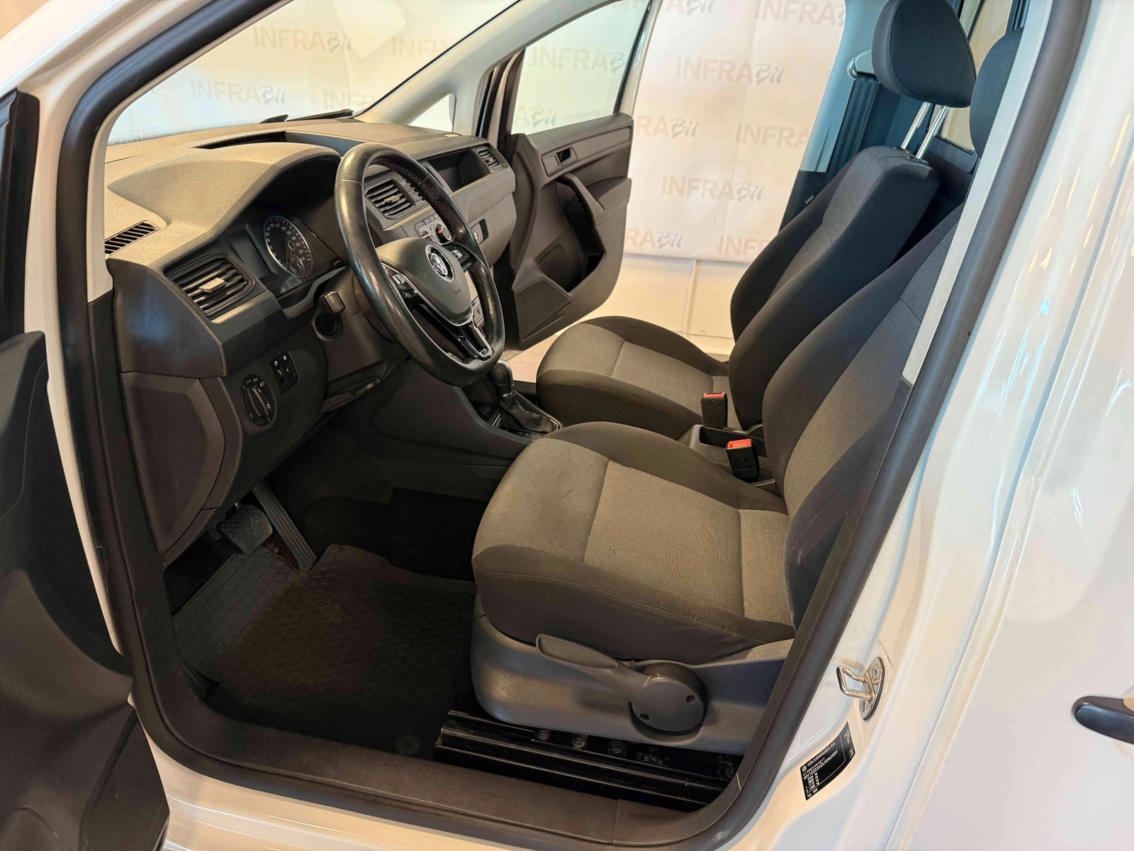 Volkswagen Caddy Maxi Varebil mit Bluetooth-Audio