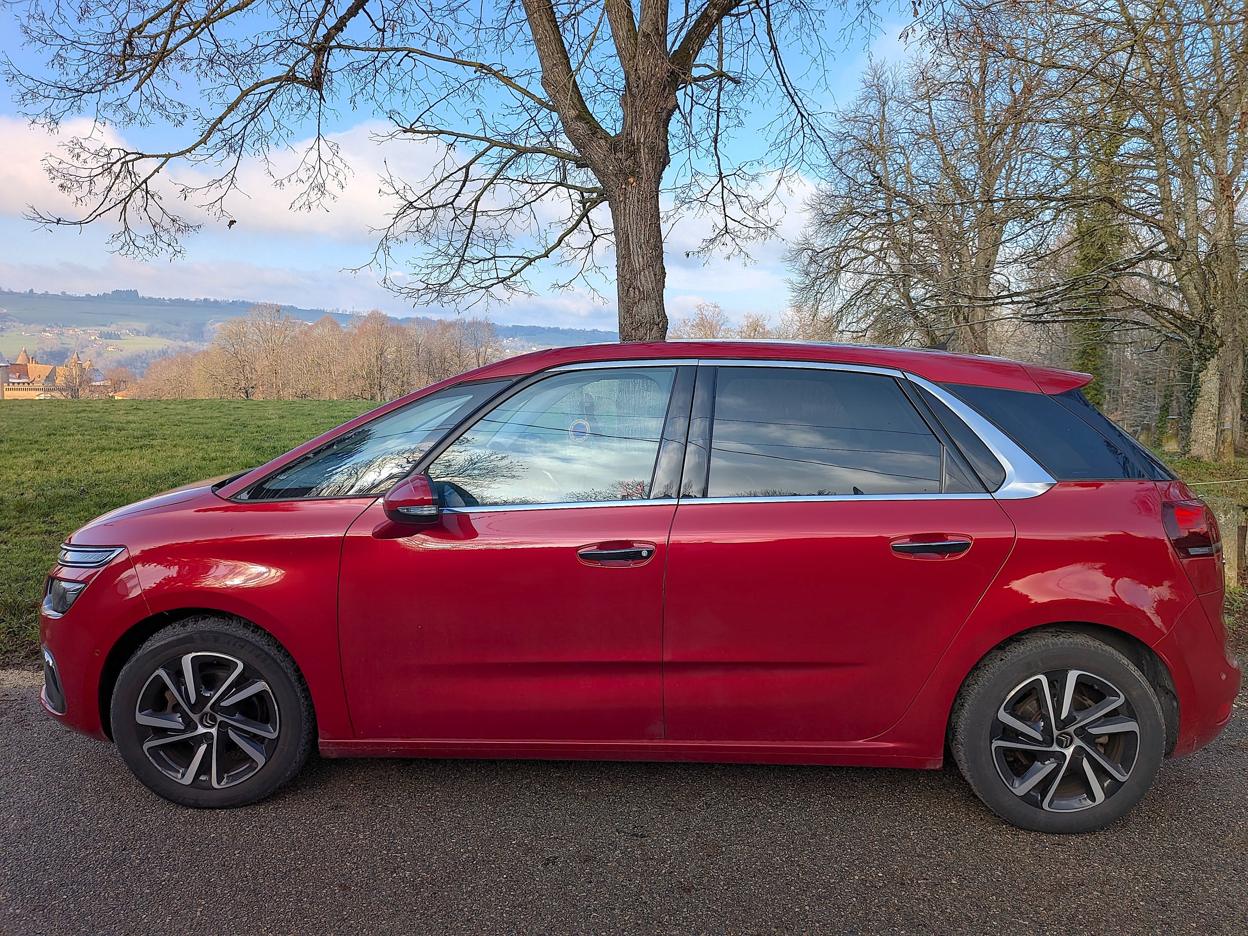 Citroen C4 Picasso Feel (full option) avec Climatisation