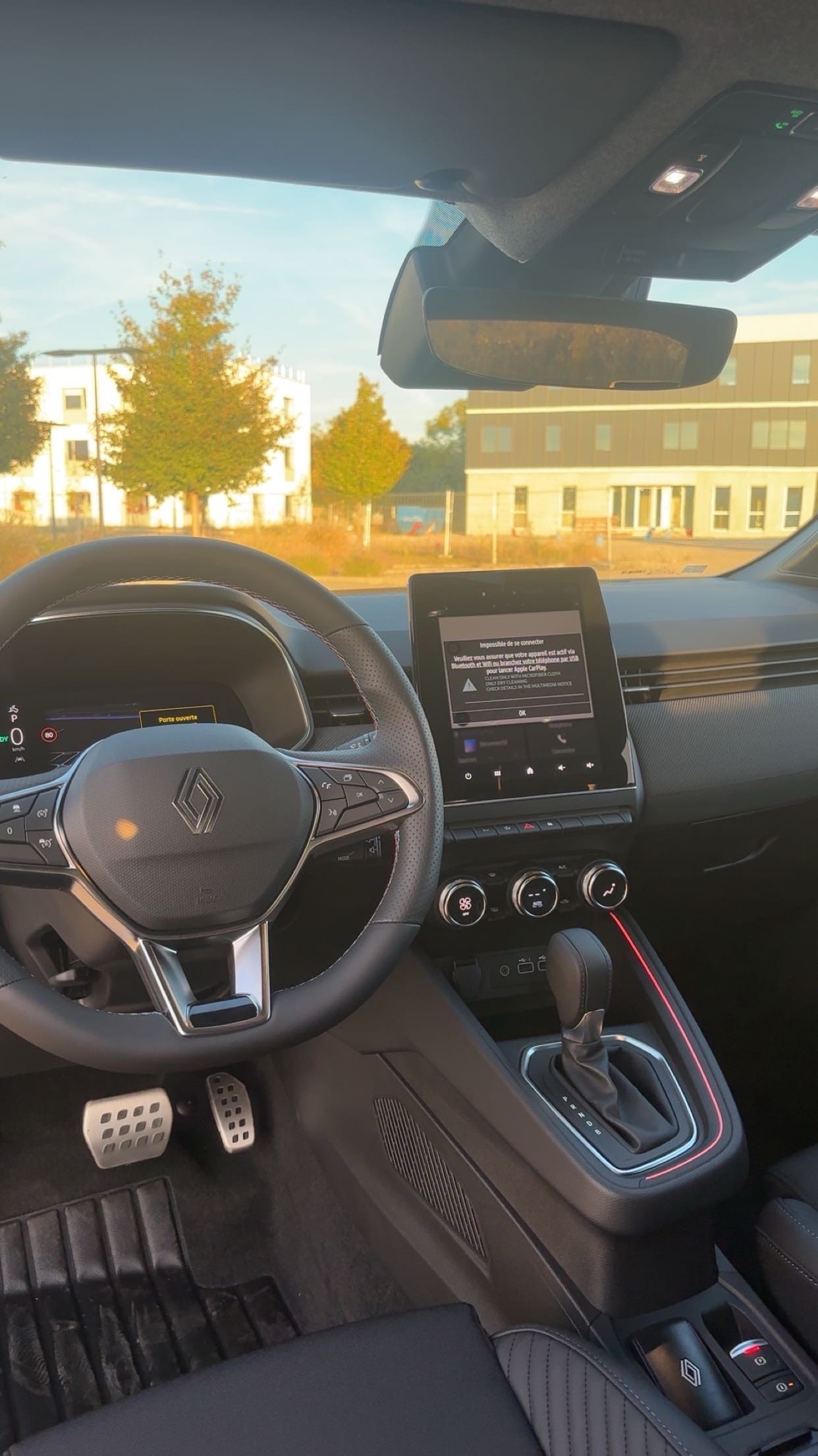 Renault Clio E-tech avec Régulateur de vitesse
