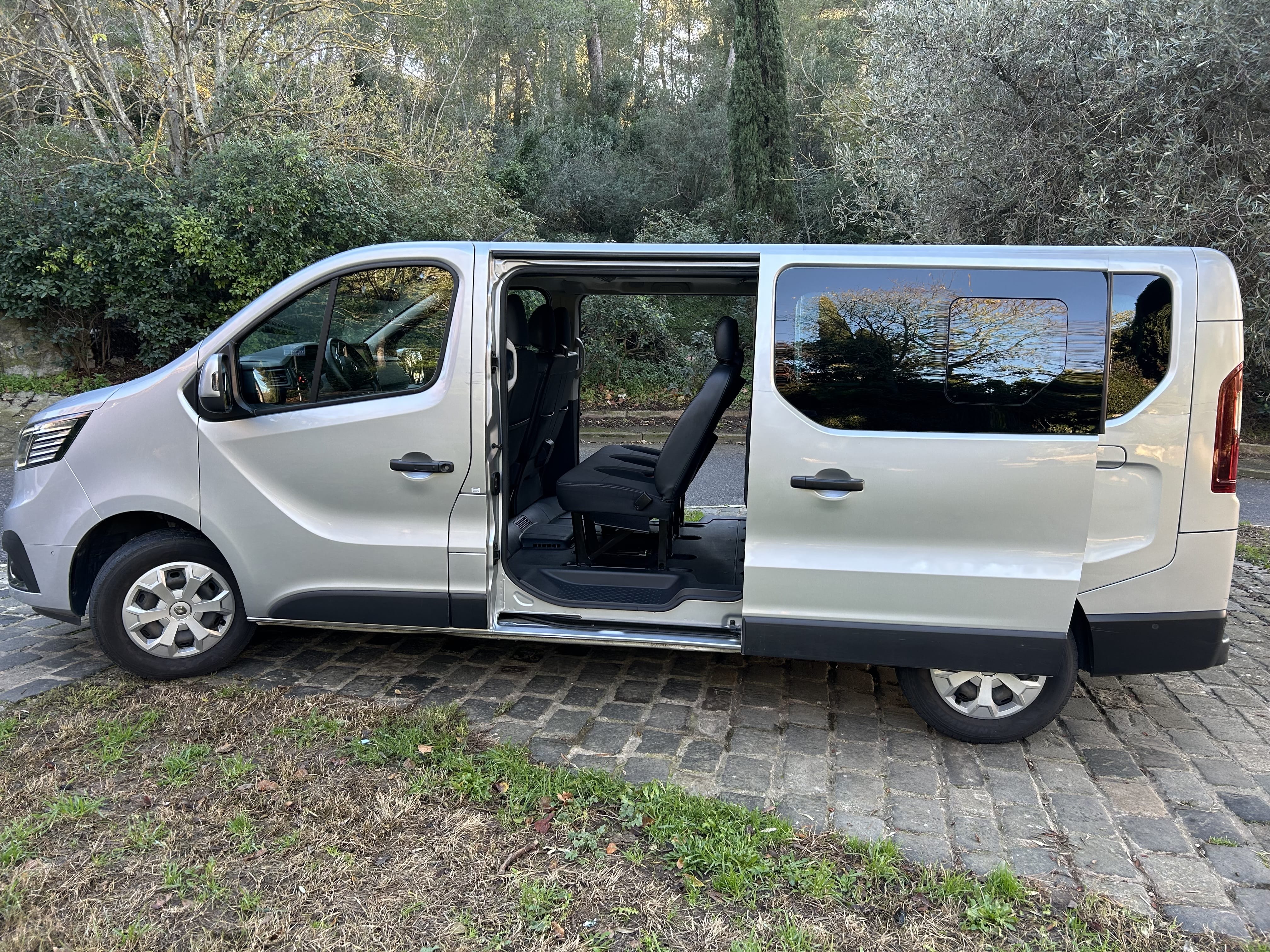Renault Trafic Passenger avec Audio Bluetooth