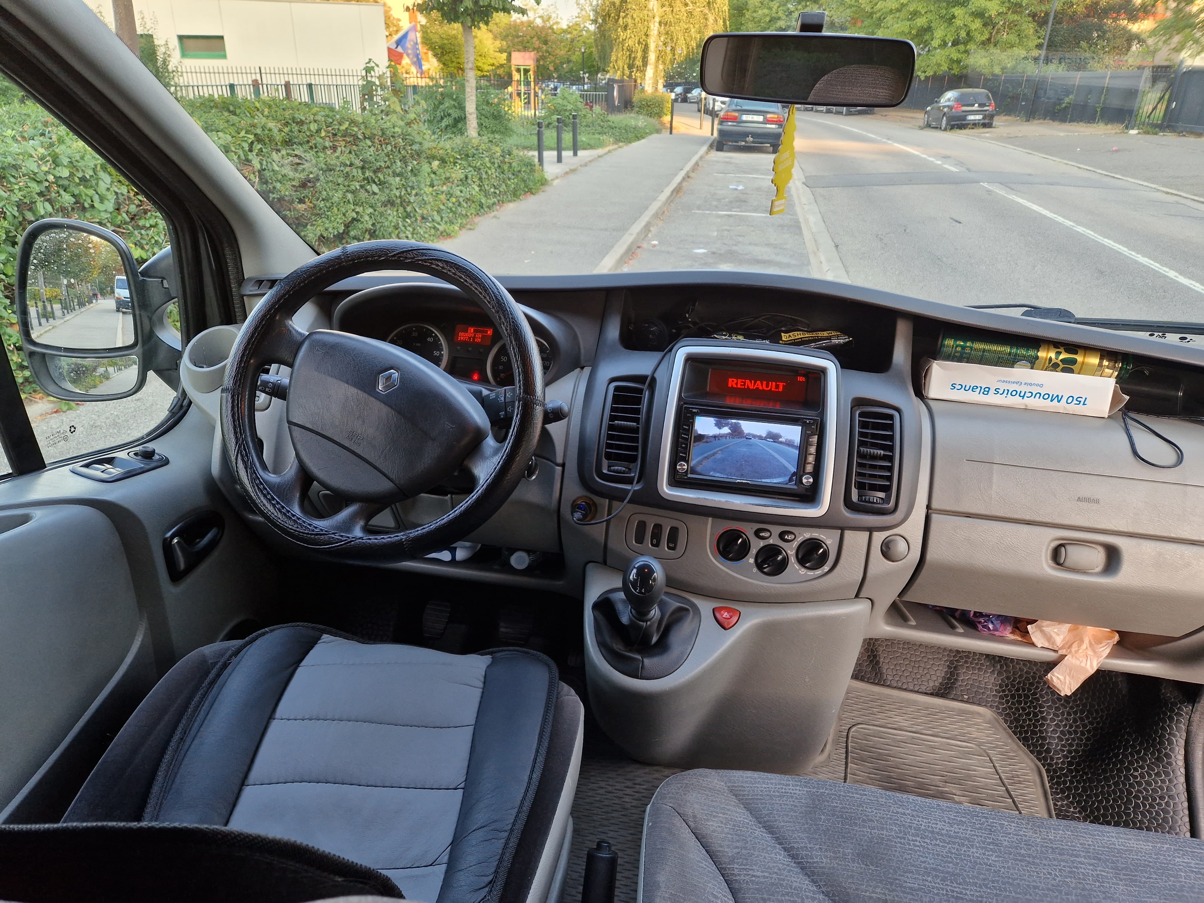 Renault Trafic Passenger 2.0 DCI 115 Grand passenger 9 places avec grand coffre ! avec Audio Bluetooth