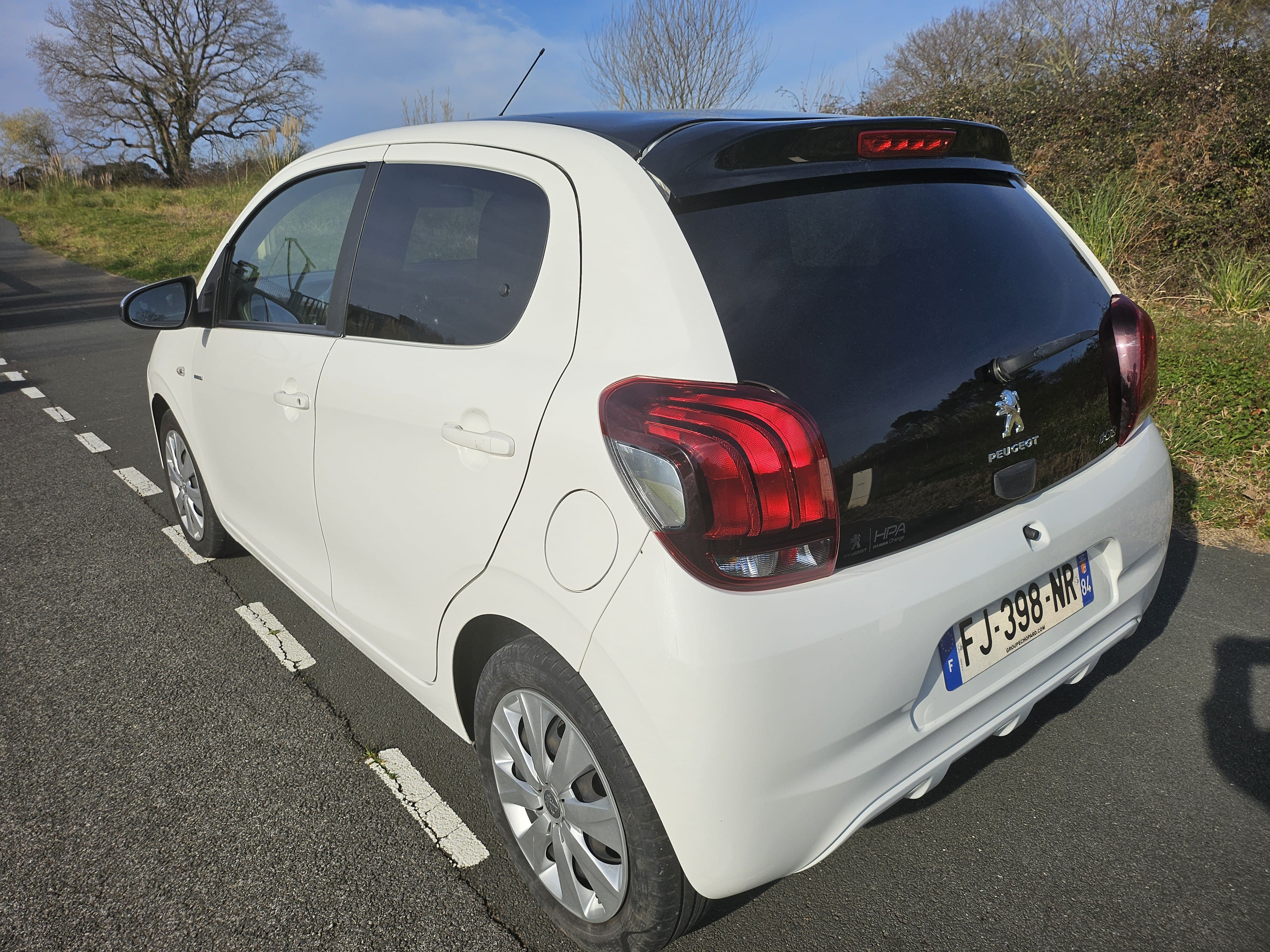 Peugeot 108 with Cruise control