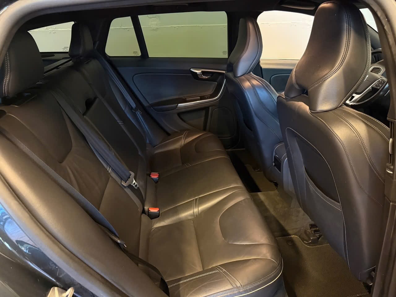 Volvo V60 med Bilradio