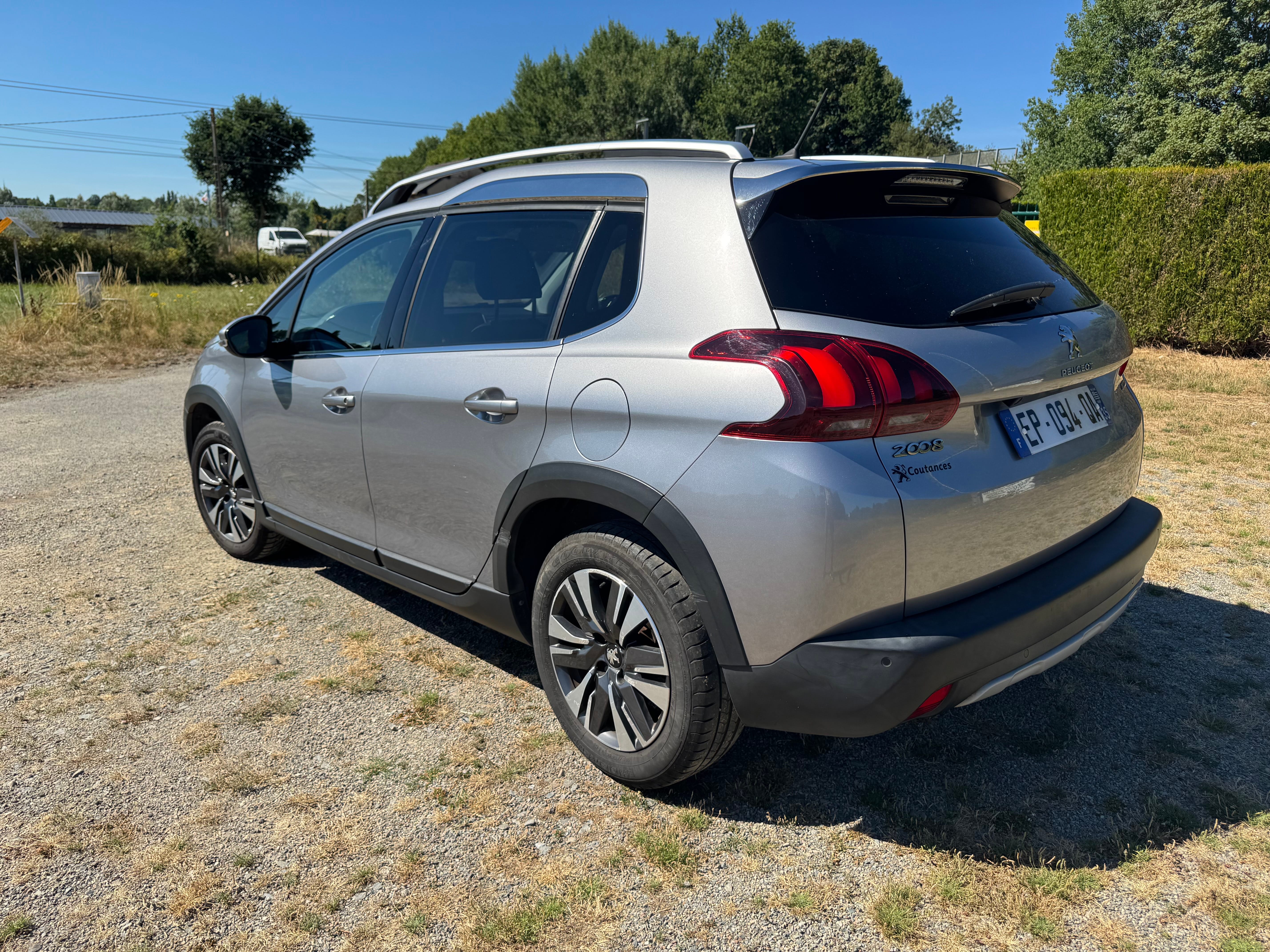 Peugeot 2008 avec Caméra de recul