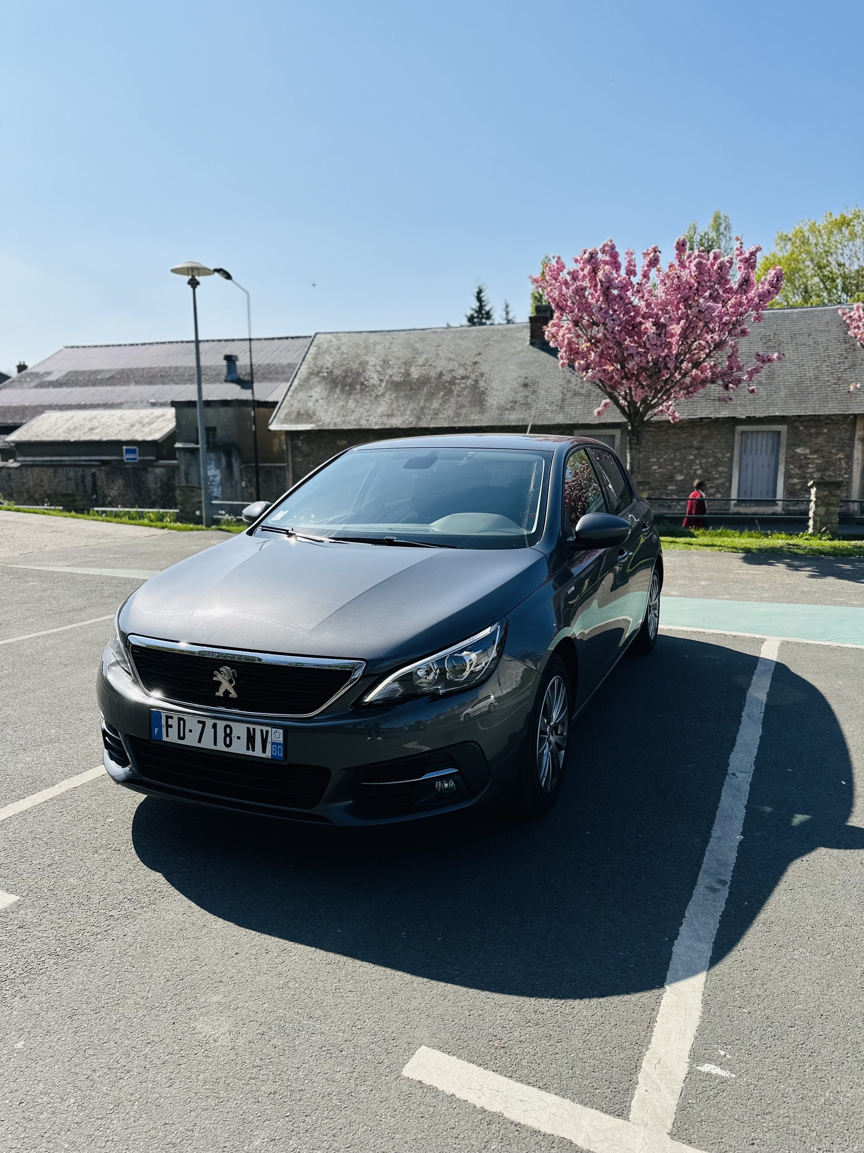 Peugeot 308 CarPlay et Android Auto avec Entrée audio / iPod