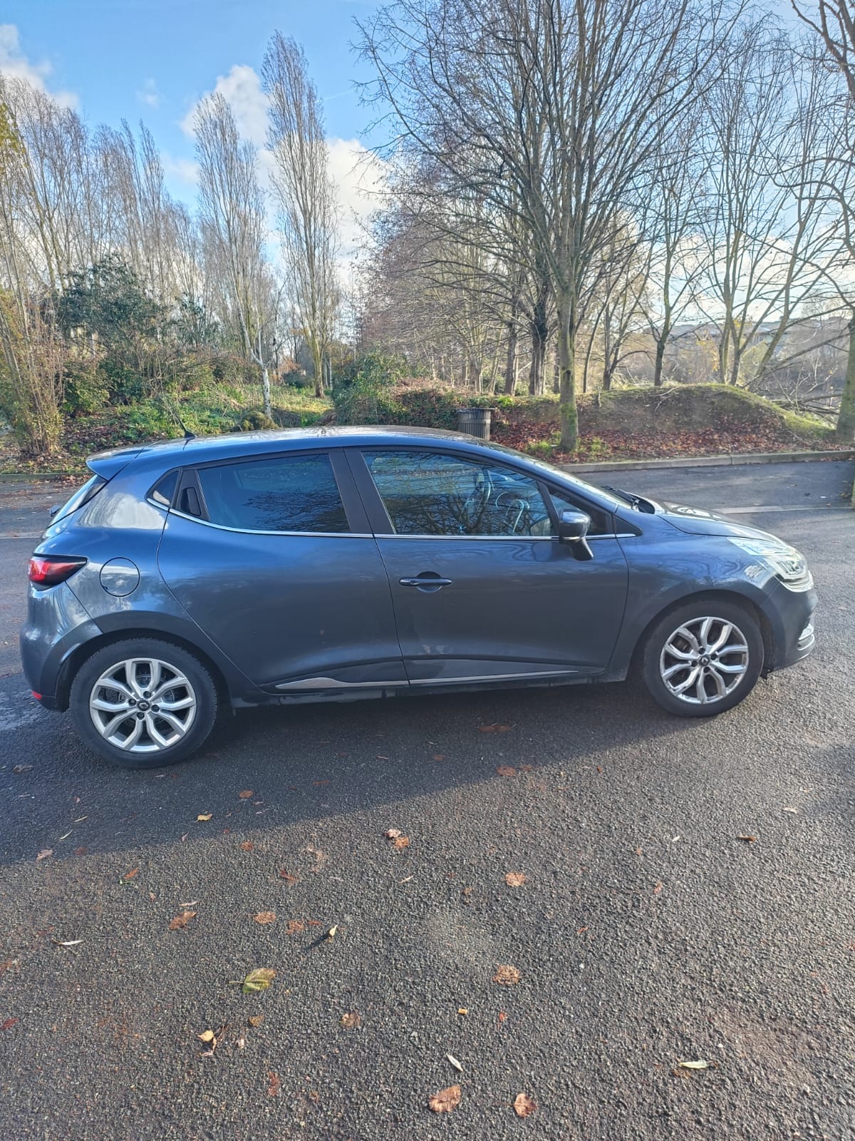 Renault Clio avec Climatisation