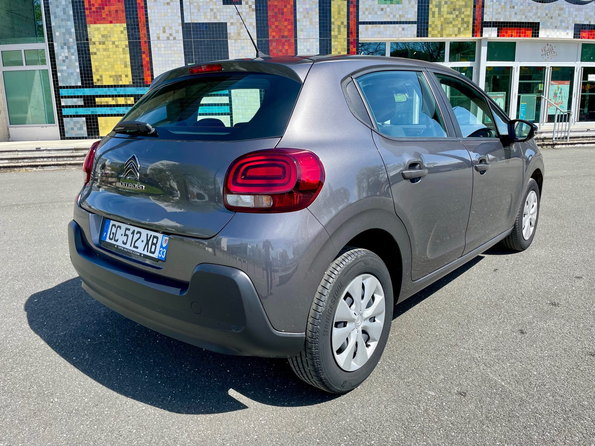 Citroen C3 CarPlay / État neuf avec GPS
