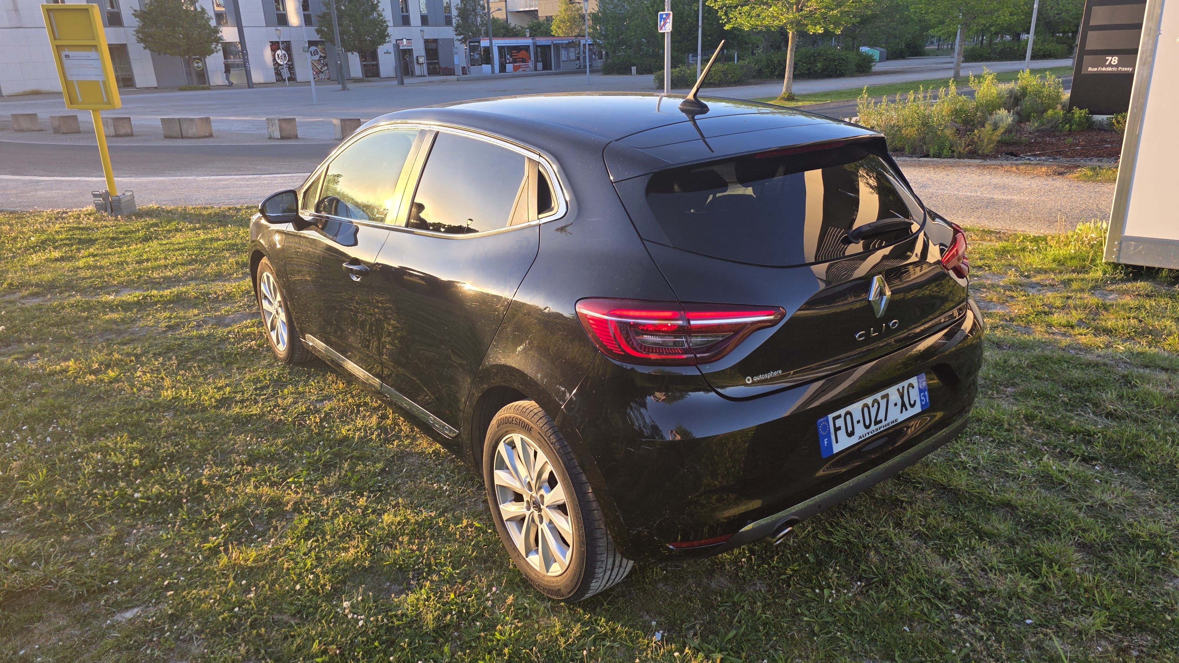 Renault Clio avec GPS