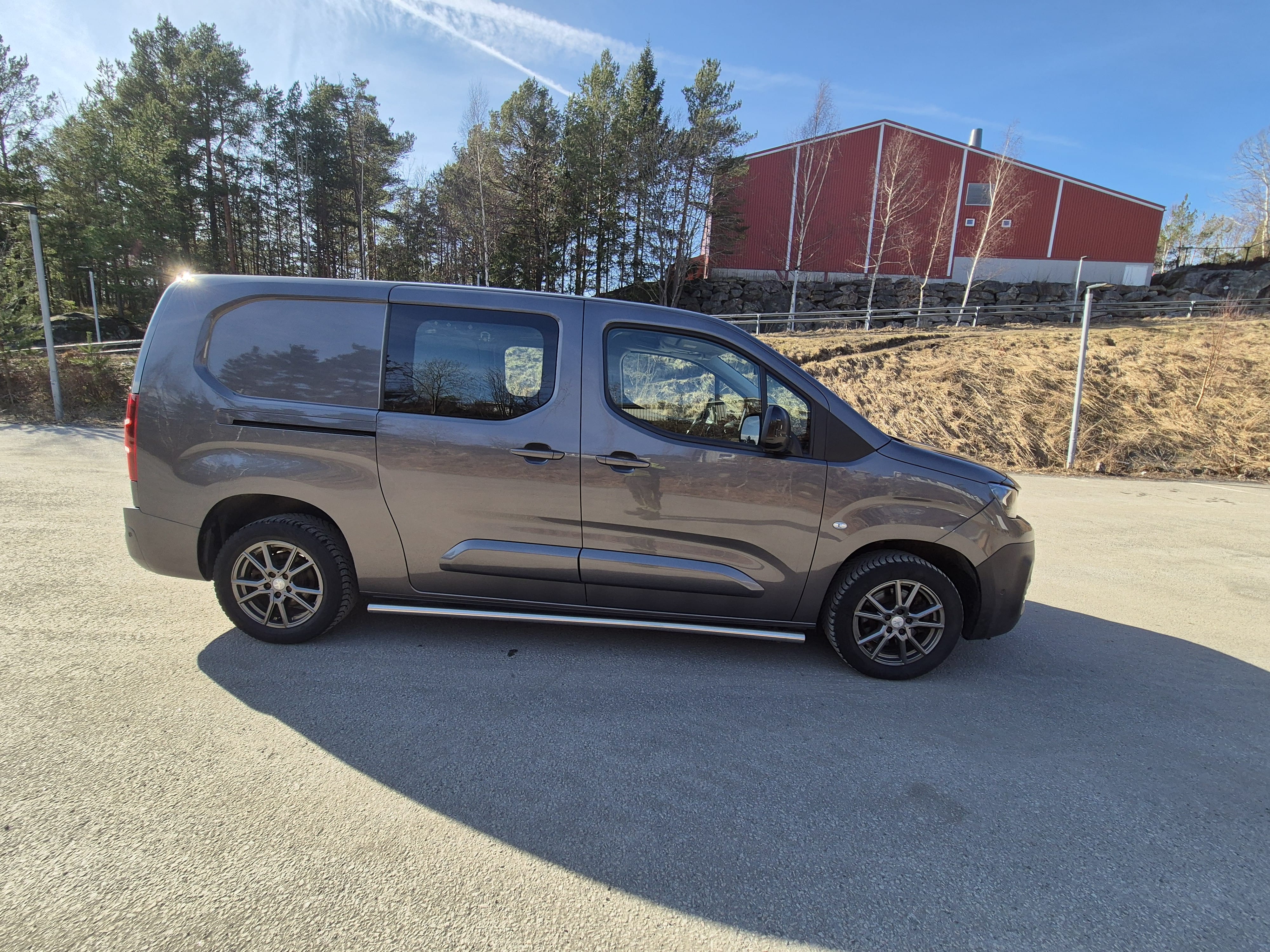 Peugeot Partner med Aircondition