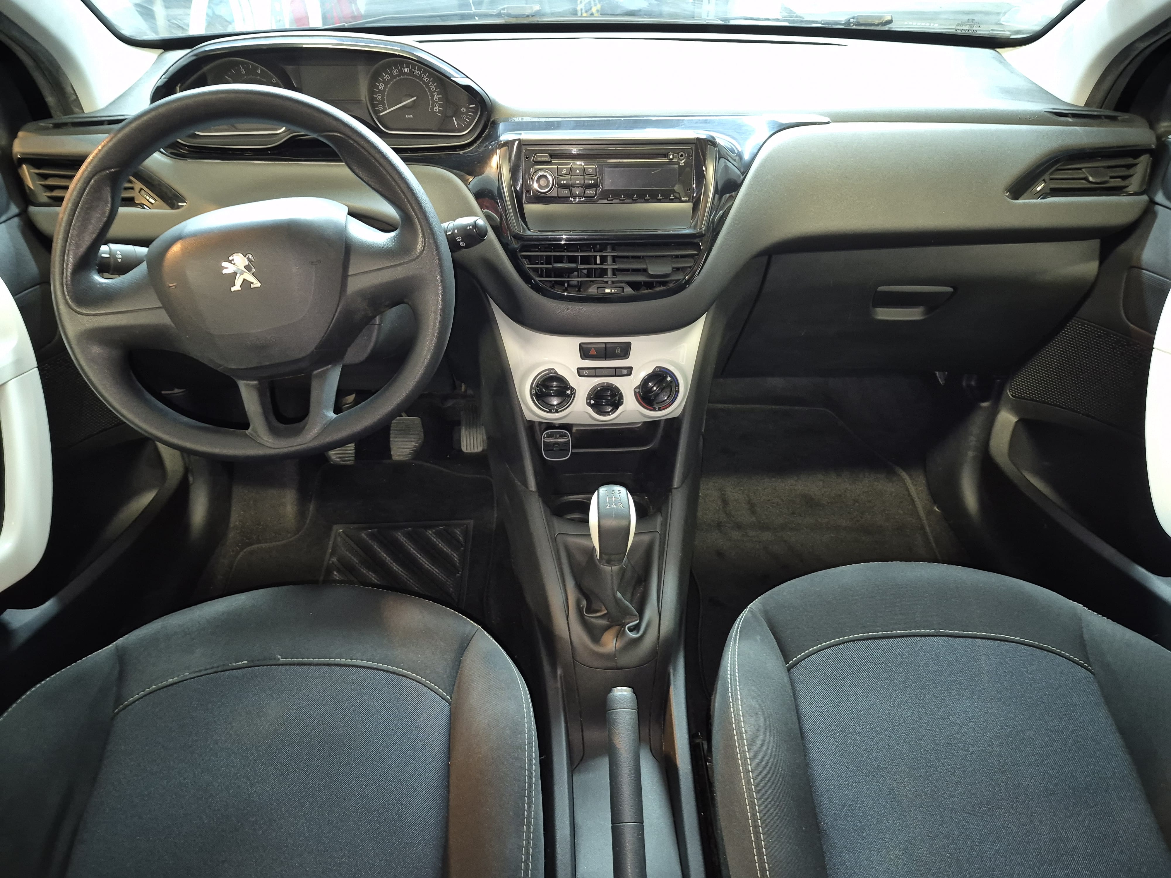 Peugeot 208 con Audio Bluetooth