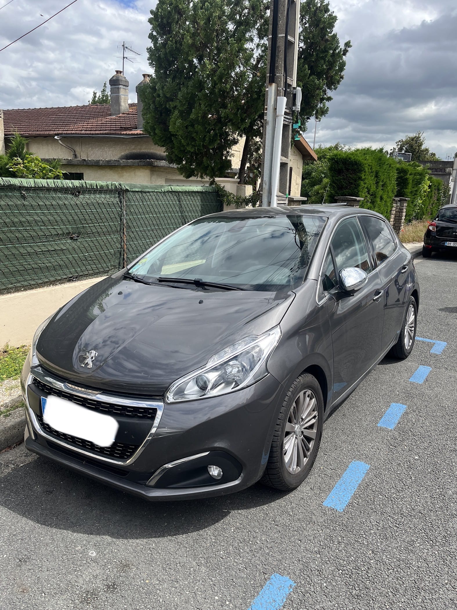 Peugeot 208, 2019, Diesel
