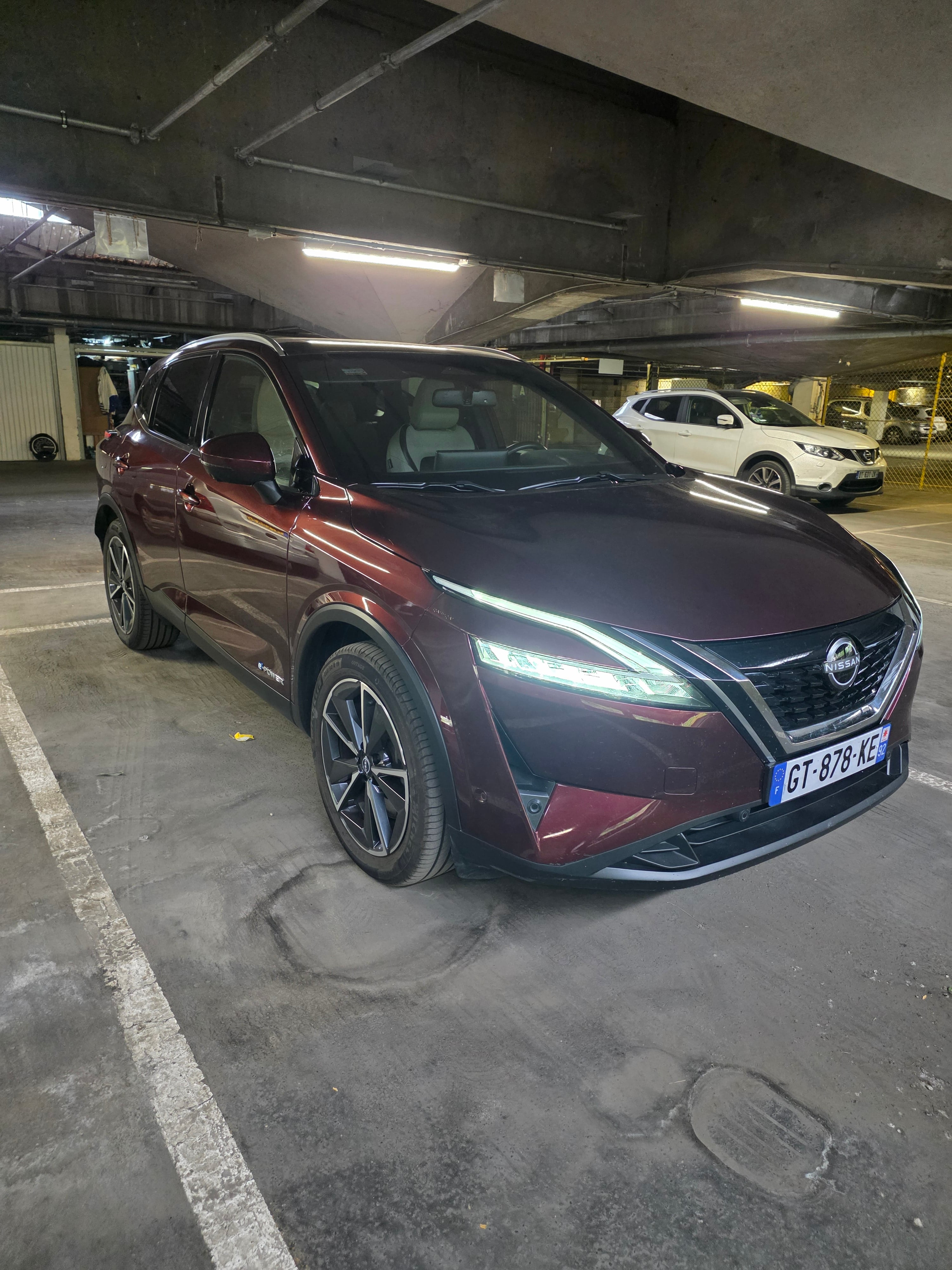 Nissan Qashqai, 2023, Essence 95 / Électrique (hybride), automatique