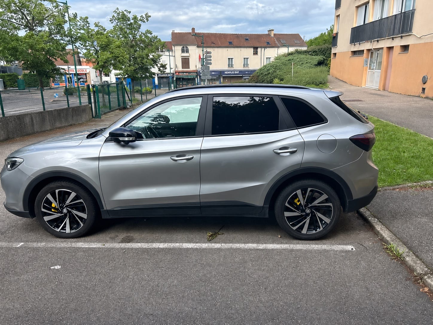 MG ZS avec Climatisation