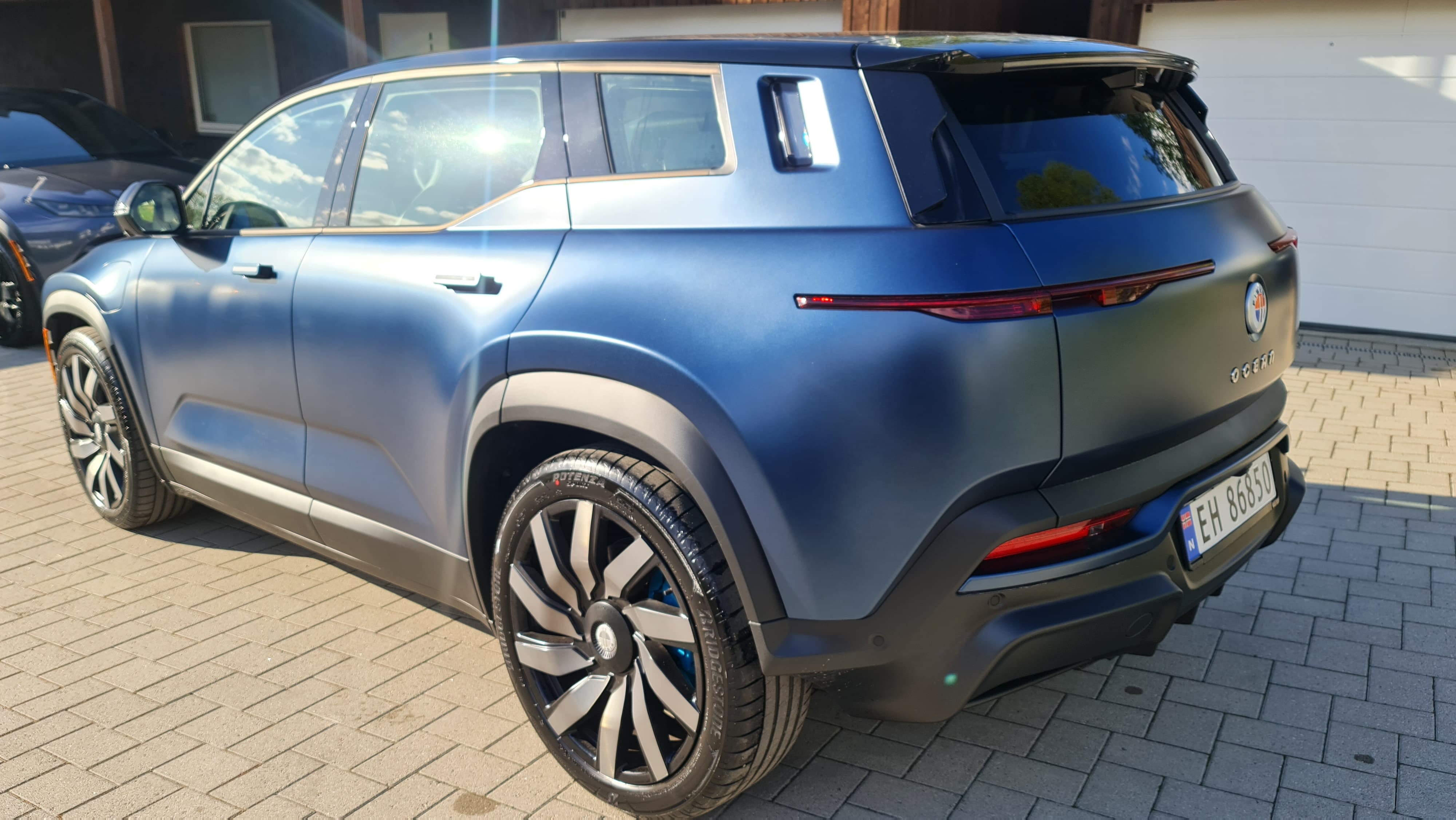Fisker Ocean One met GPS
