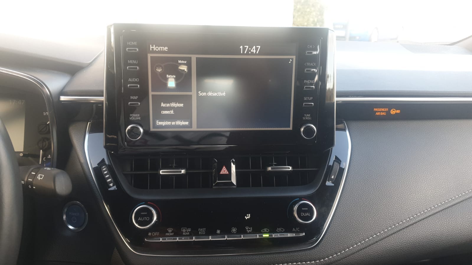 Toyota Corolla avec Siège bébé