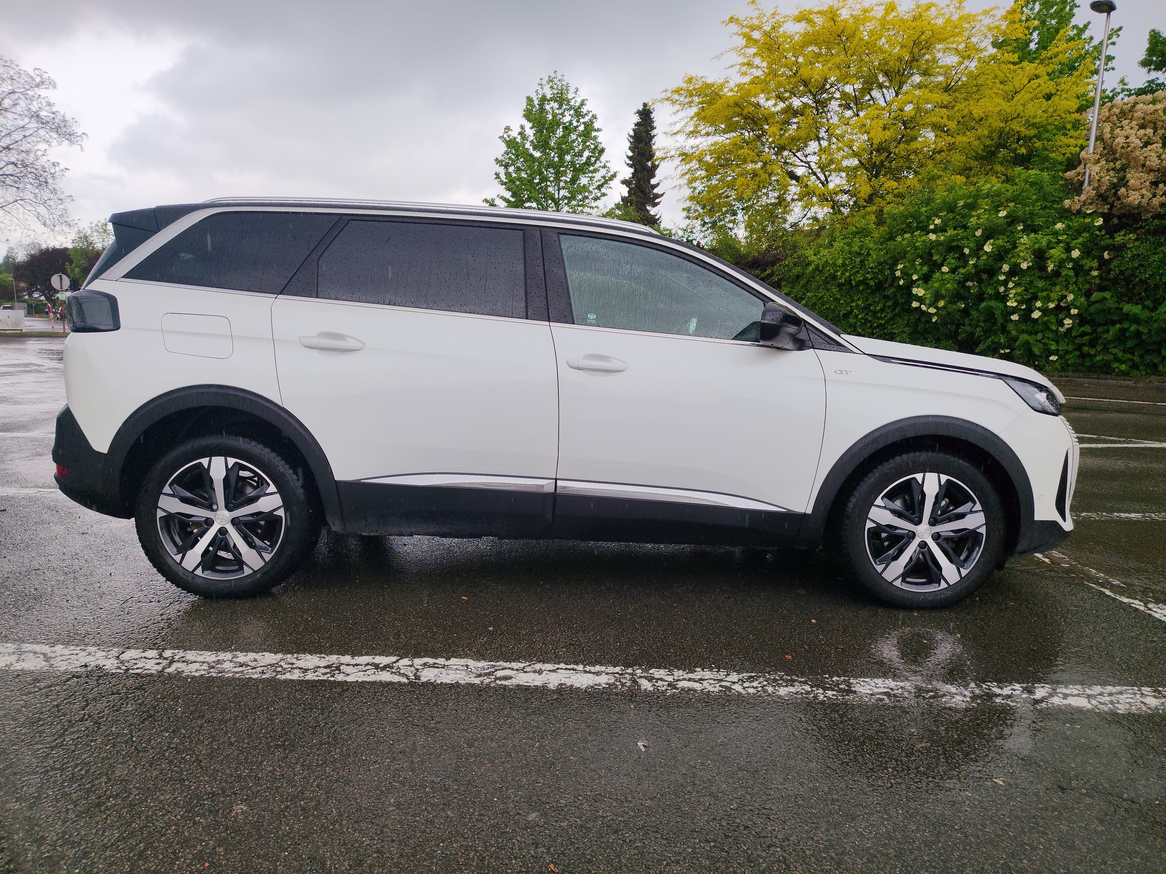 Peugeot 5008 avec Climatisation