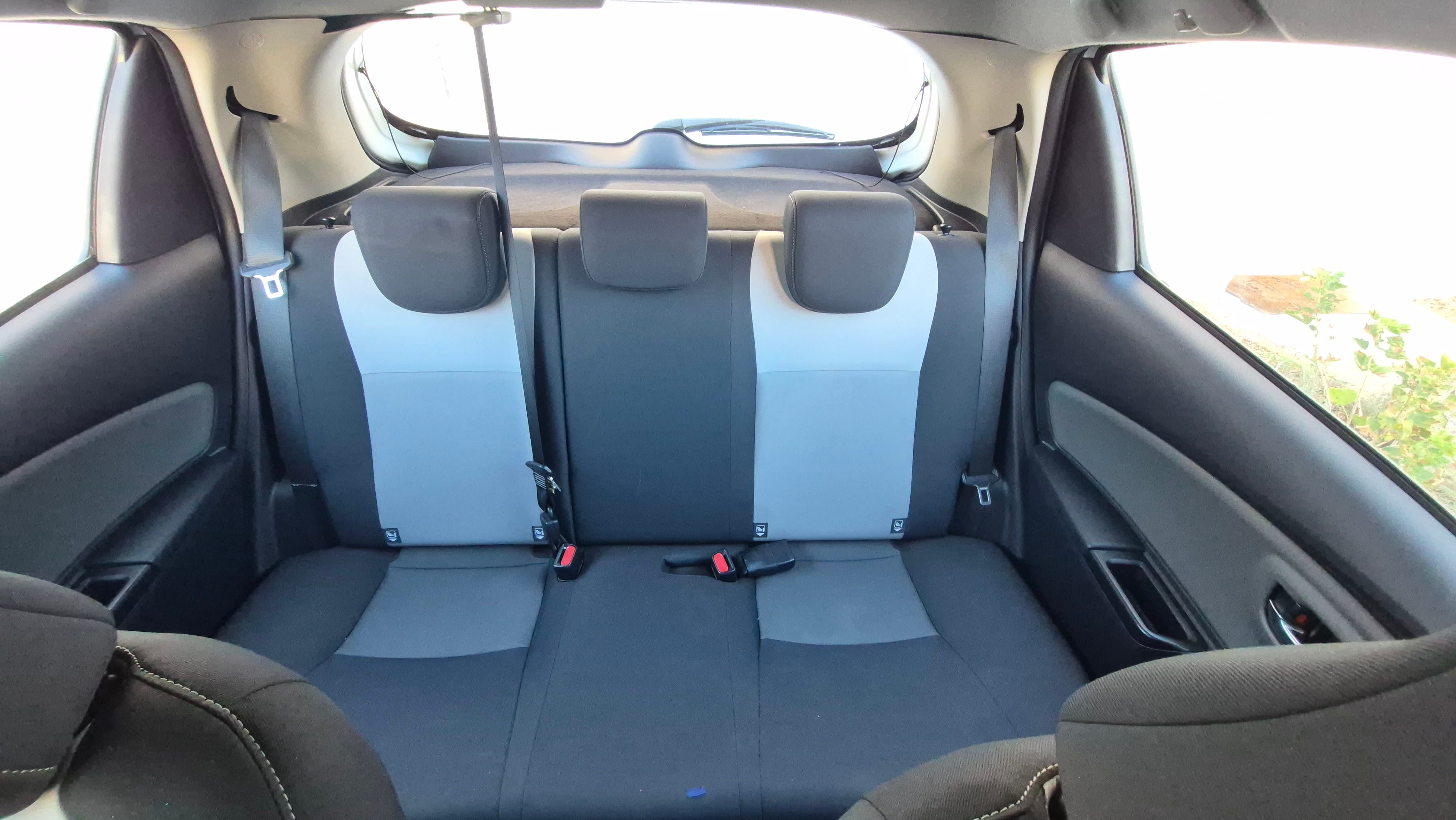 Toyota Yaris 3-Door L avec Autoradio