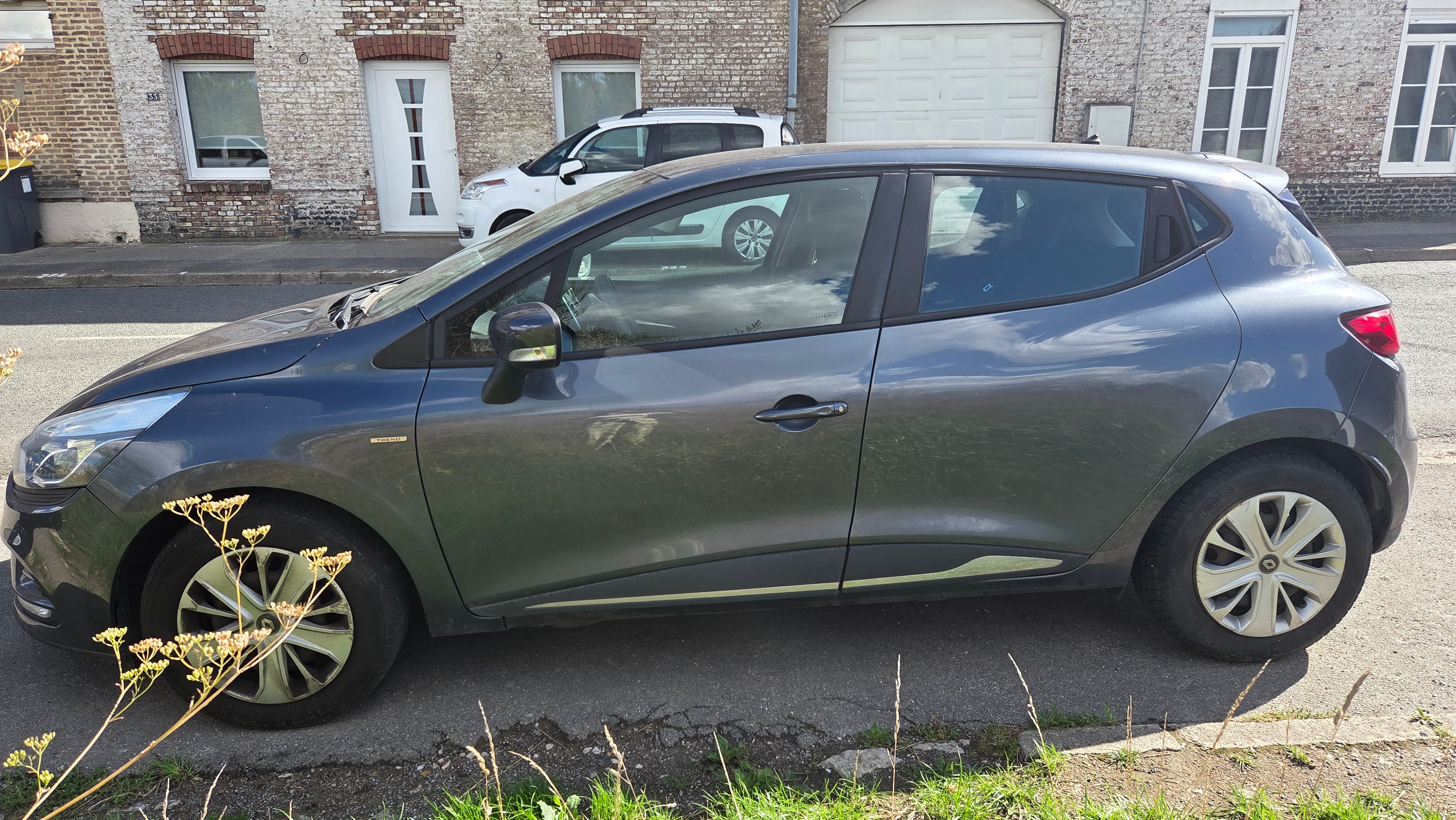 Renault Clio avec Climatisation