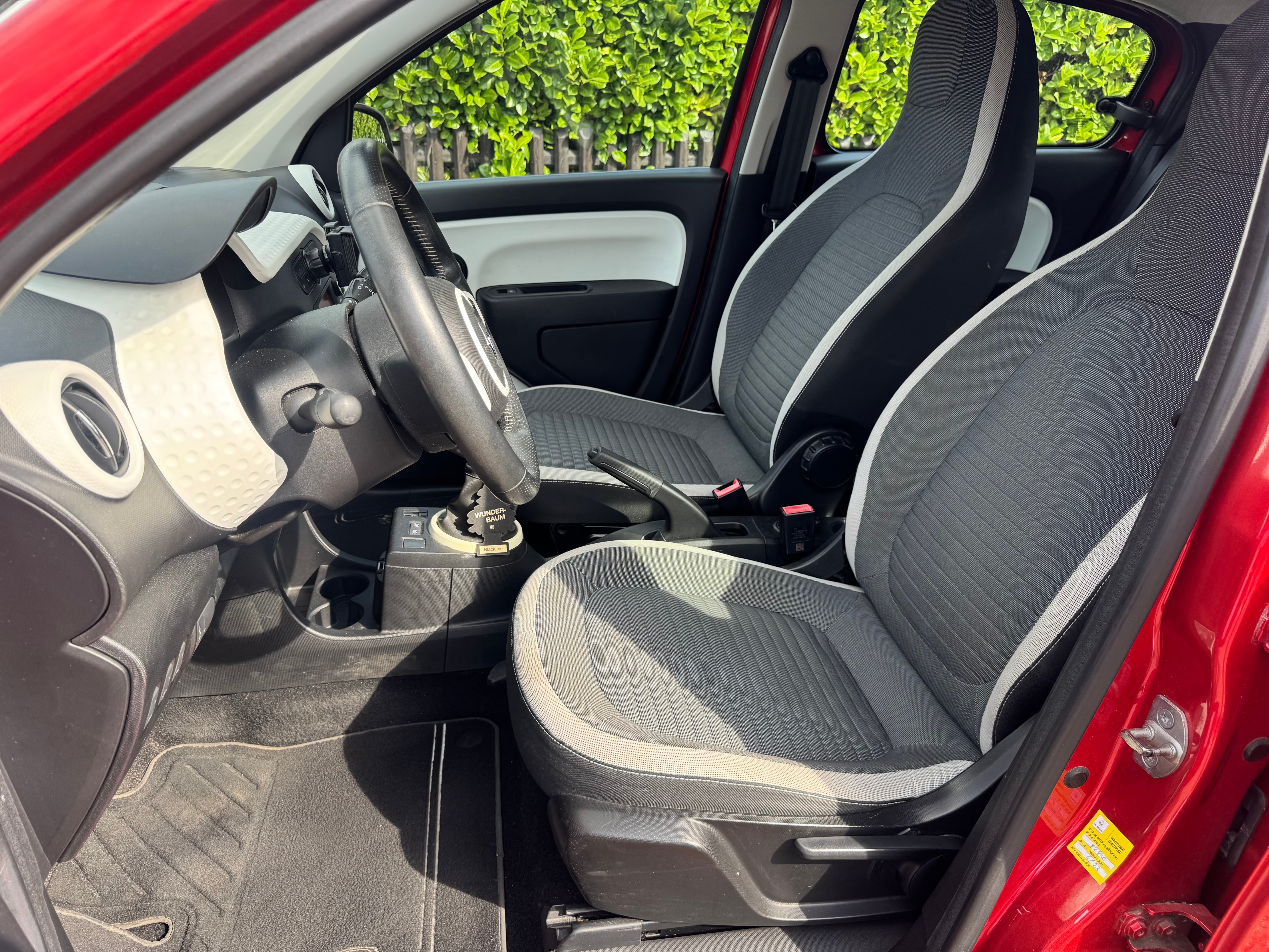 Renault Twingo III avec Port USB