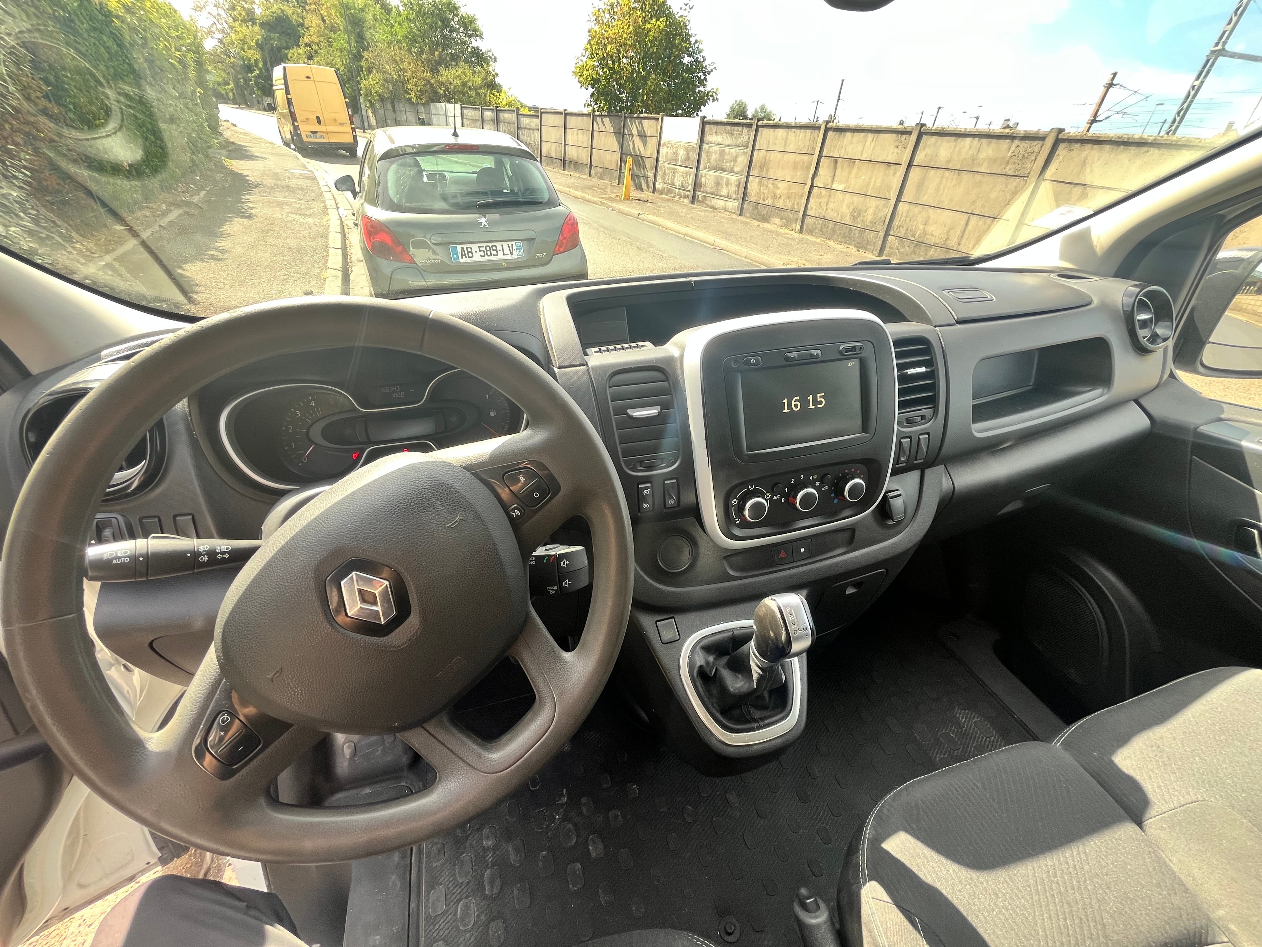 Renault Trafic avec GPS
