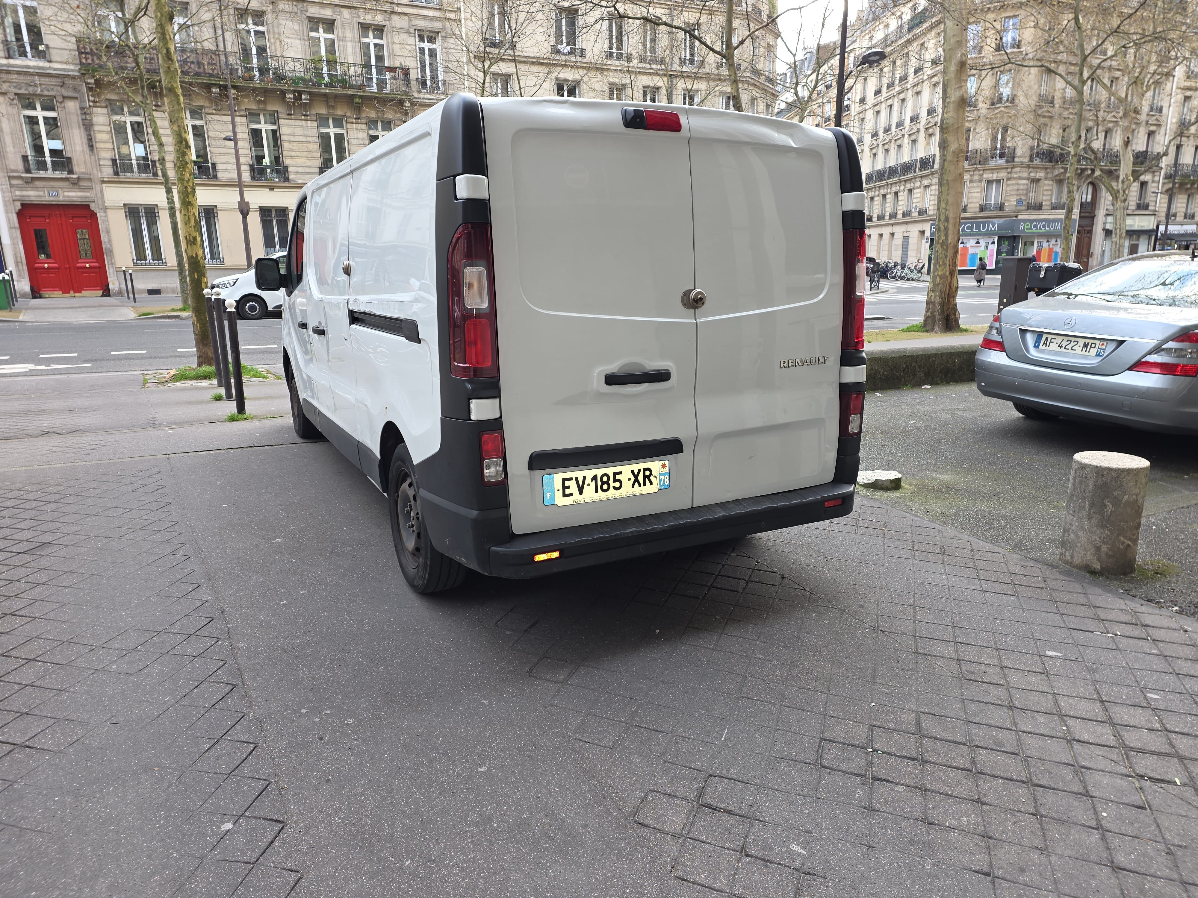 Renault Trafic Fourgon EV185 avec Régulateur de vitesse