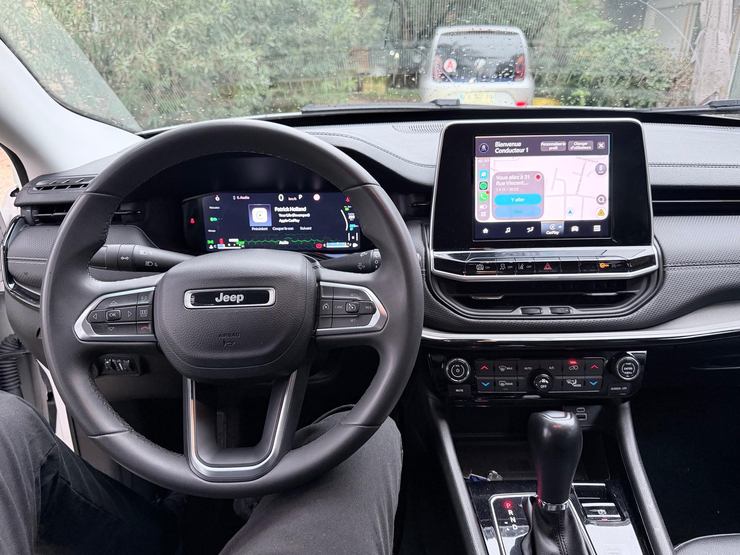 Jeep Compass met Autostoel baby