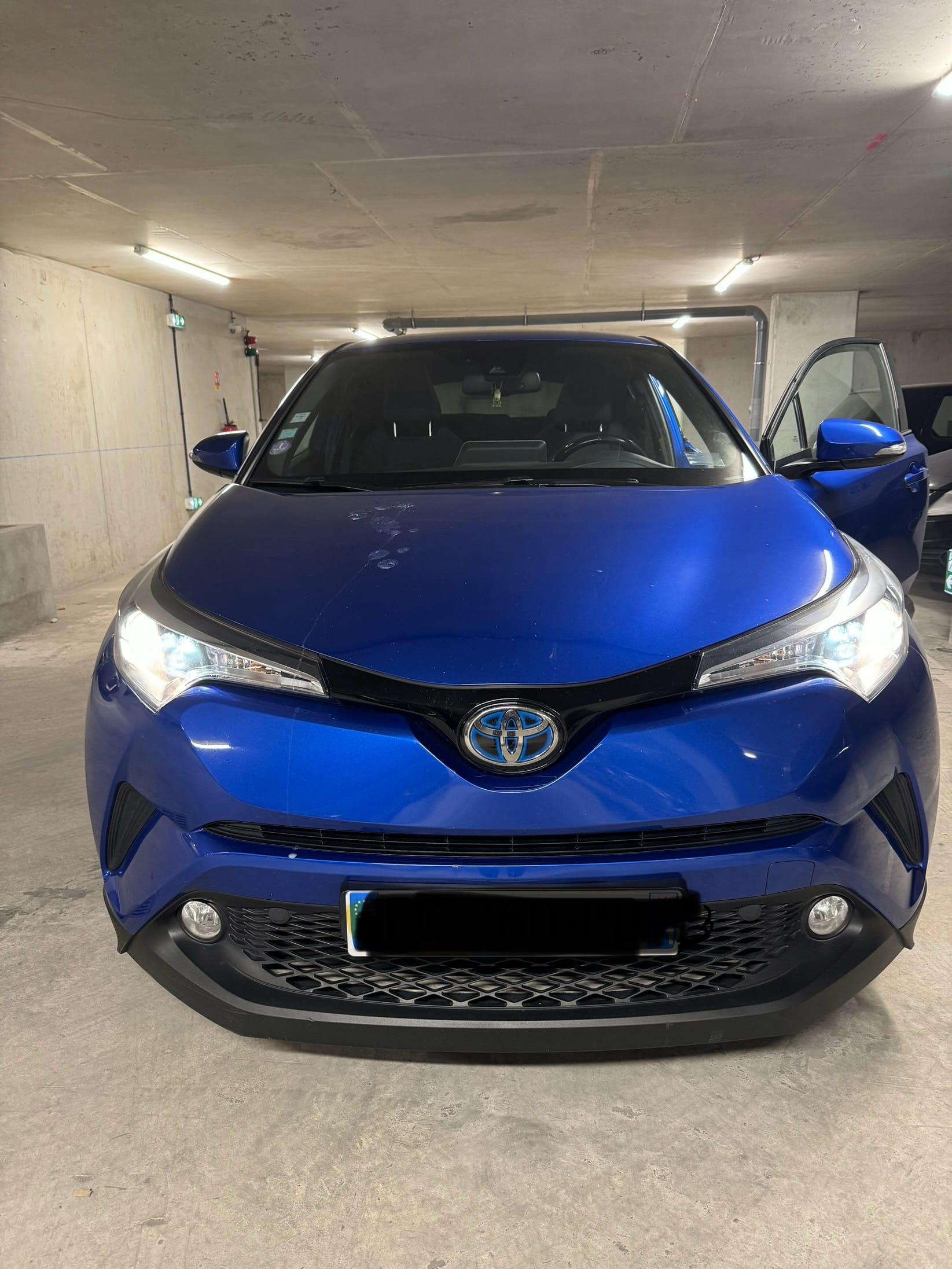Toyota C-HR avec Climatisation