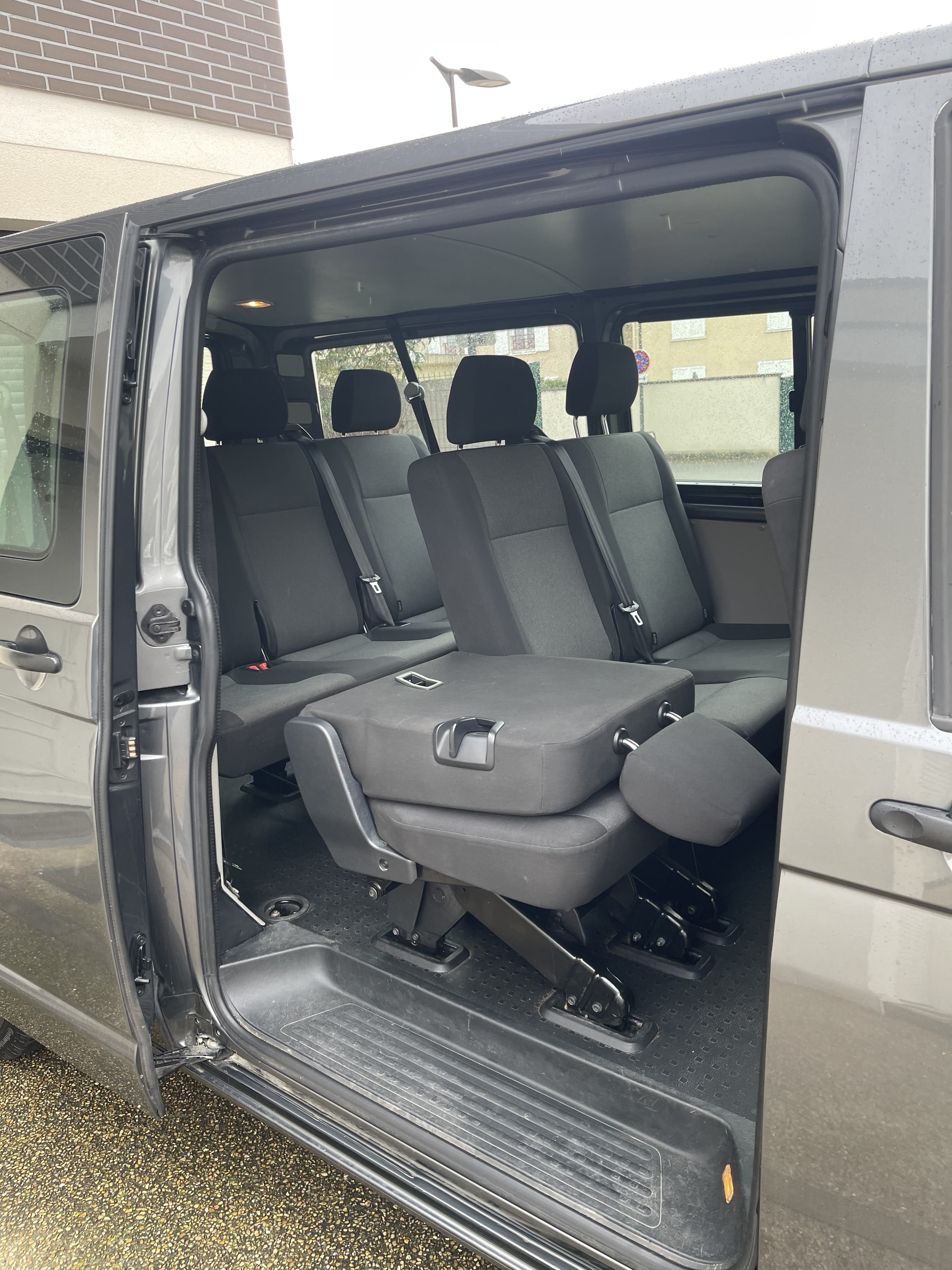 Volkswagen Transporter Combi