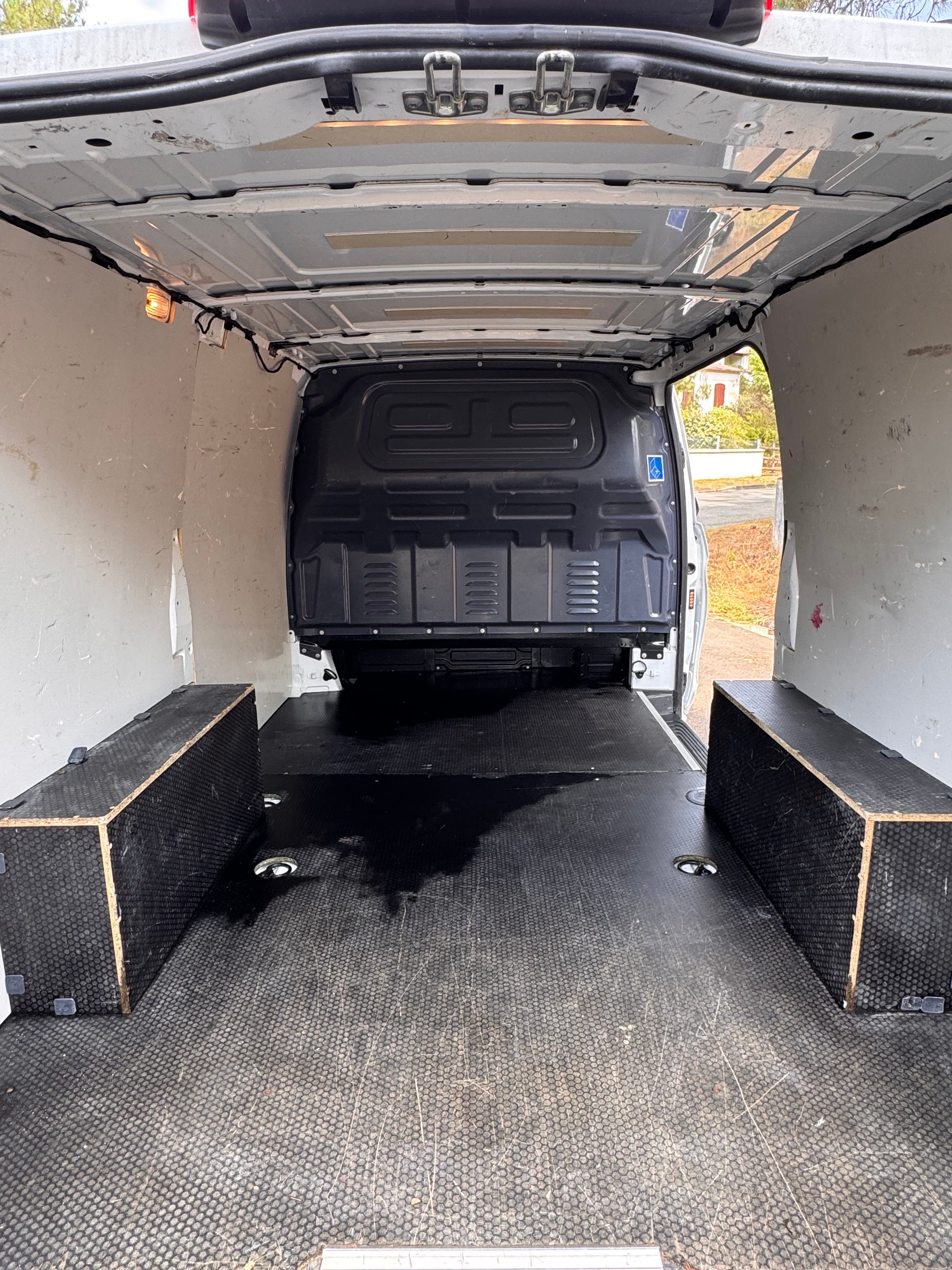 Mercedes-Benz Vito avec Audio Bluetooth