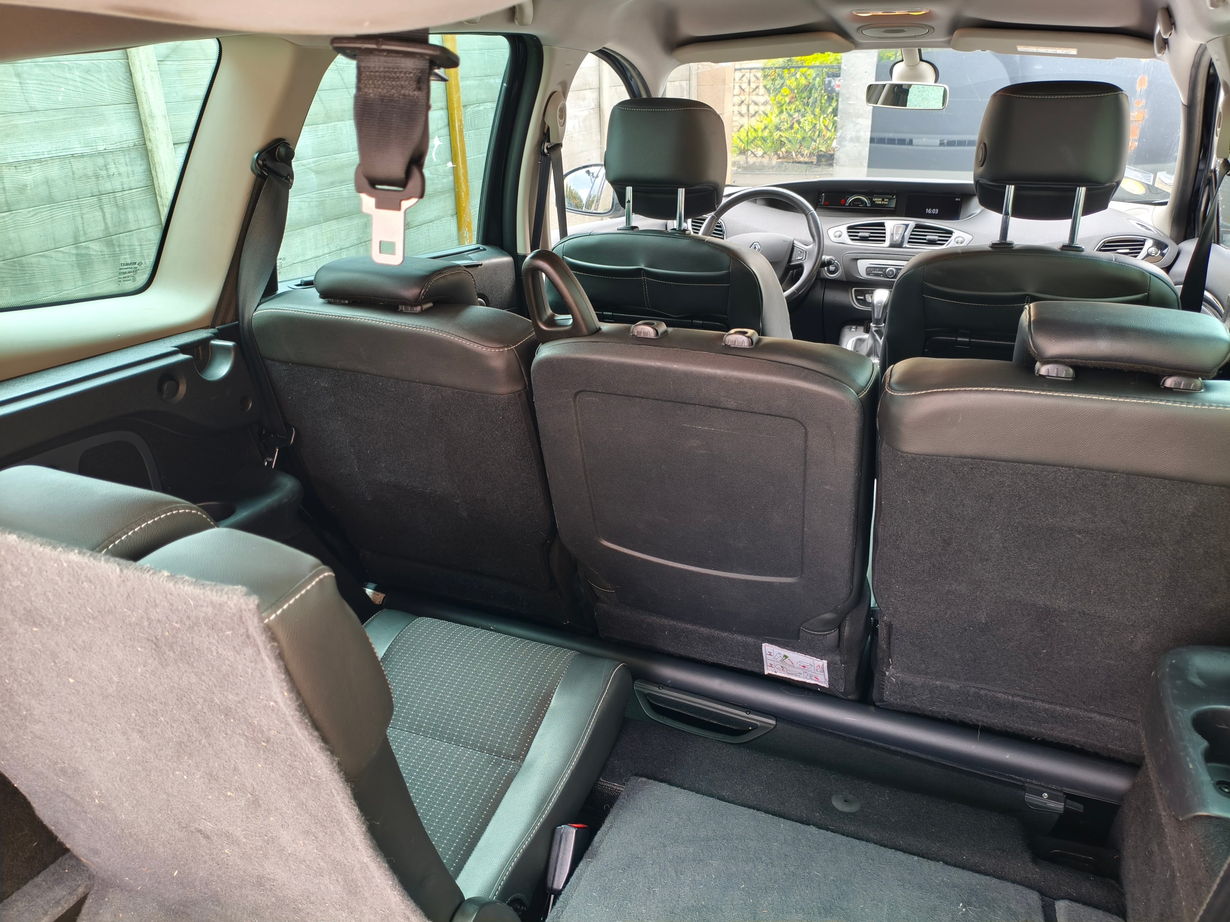 Renault Grand Scenic avec Autoradio