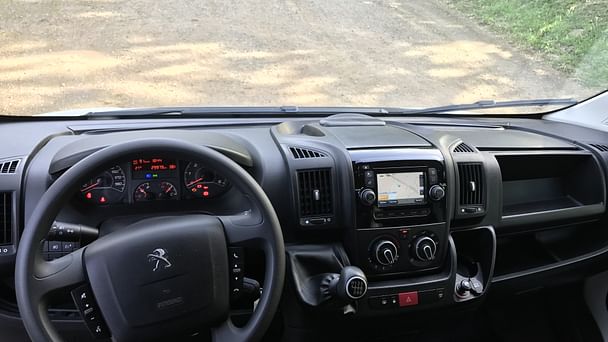 Peugeot Boxer 8m3 GPS avec Siège bébé