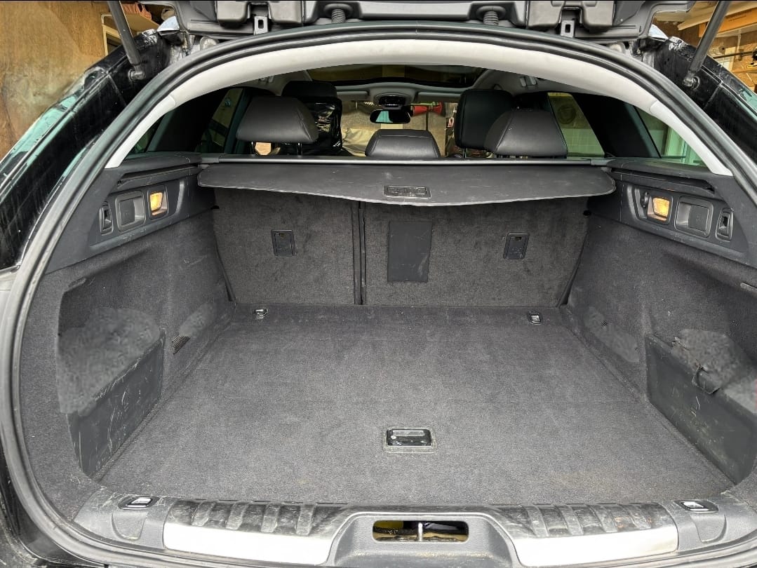 Peugeot 508 med USB ladeuttak