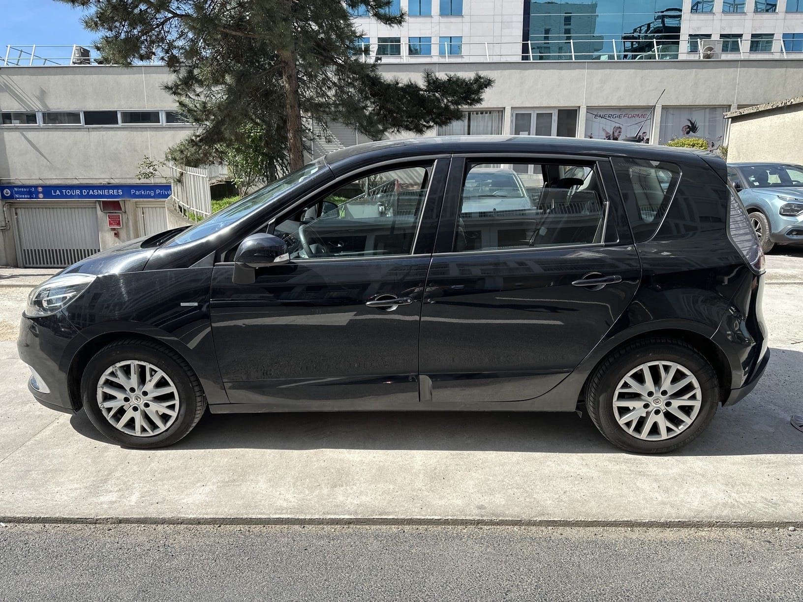 Renault Scenic 1.5 dci avec Climatisation