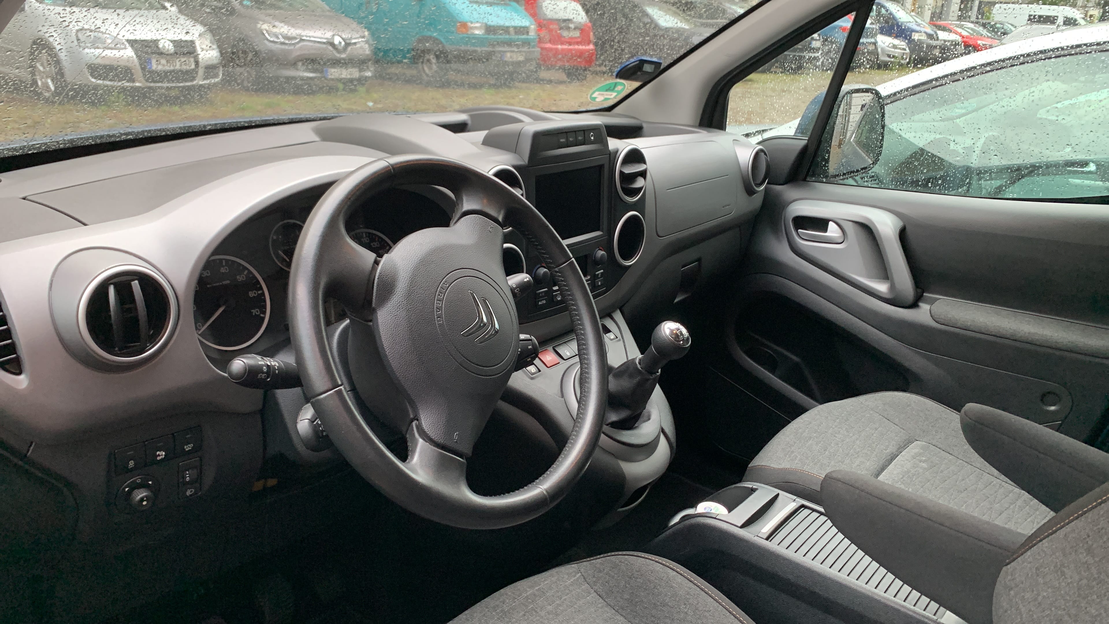 Citroen Berlingo Multispace mit Navigationsgerät