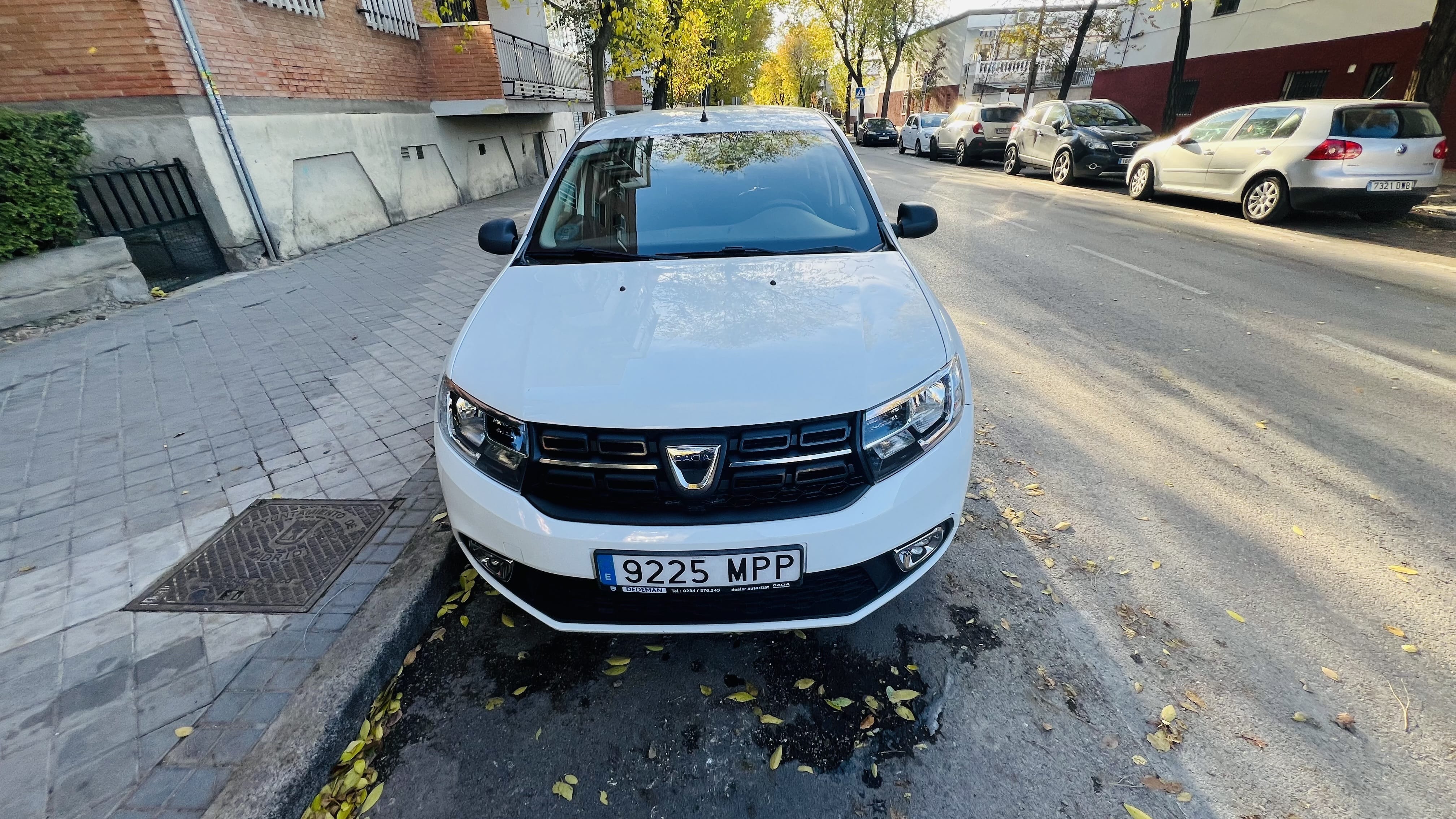 Dacia Logan 1.0 Sce con Puertos de carga USB