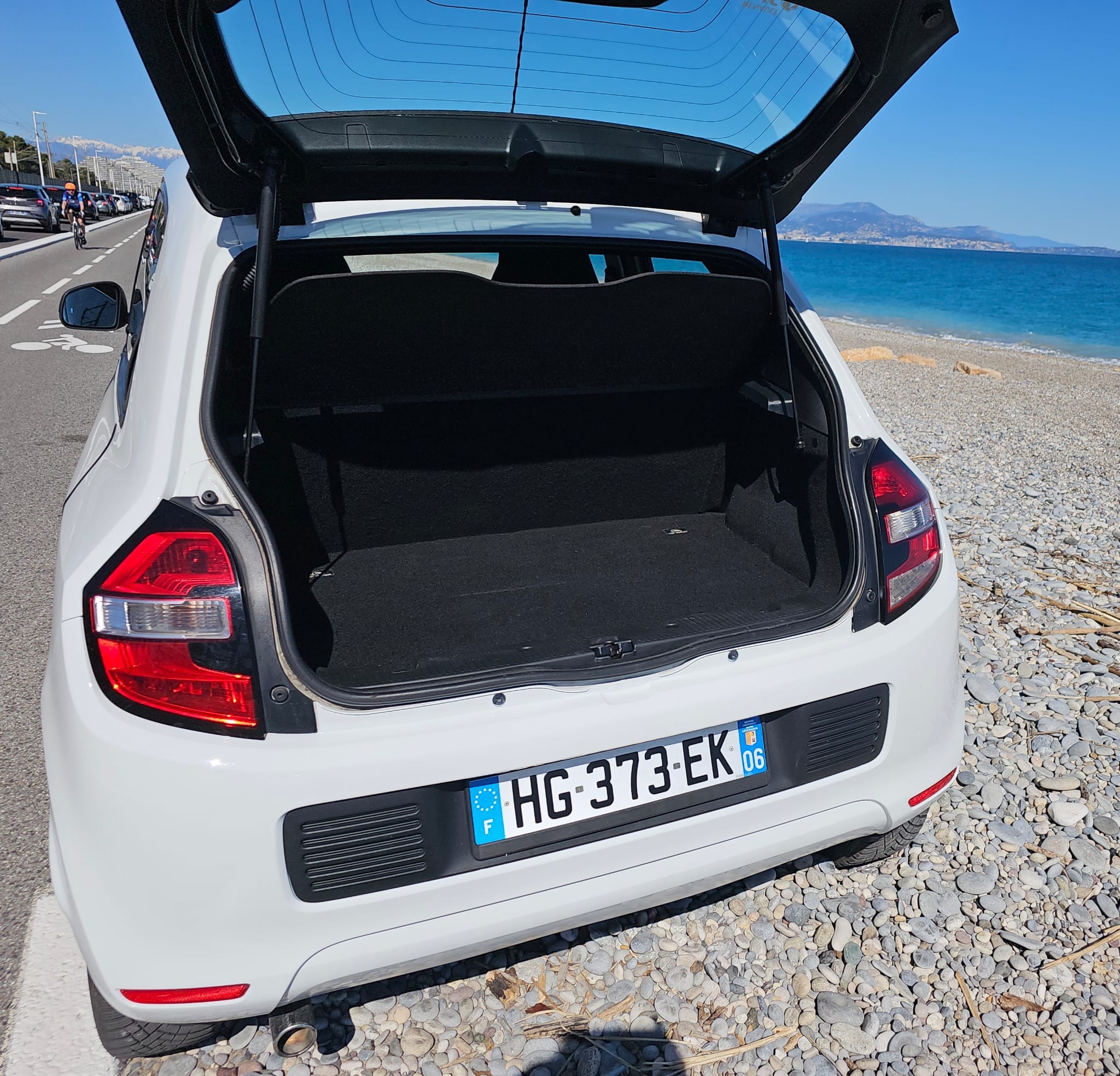 Renault Twingo III avec Pneus neige