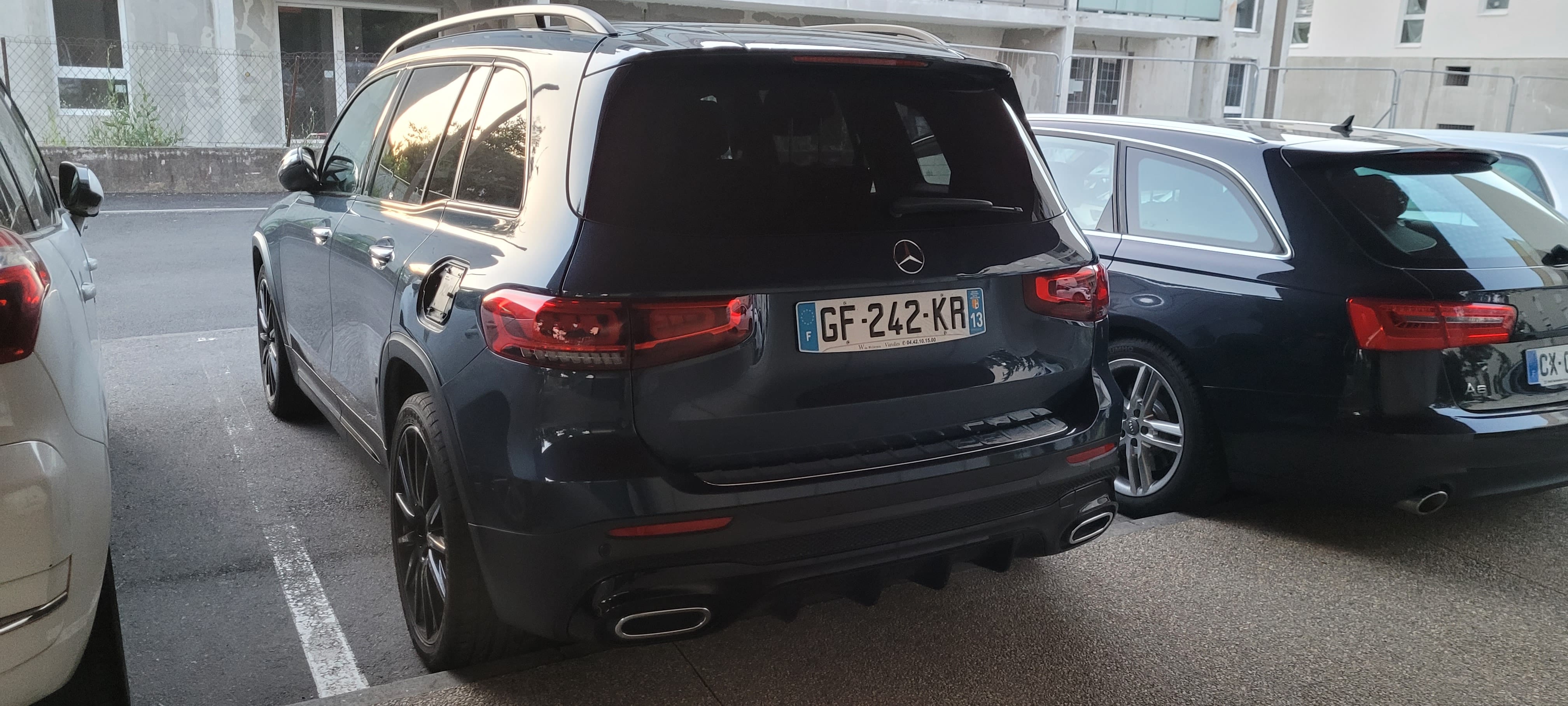 Mercedes-Benz GLB 250