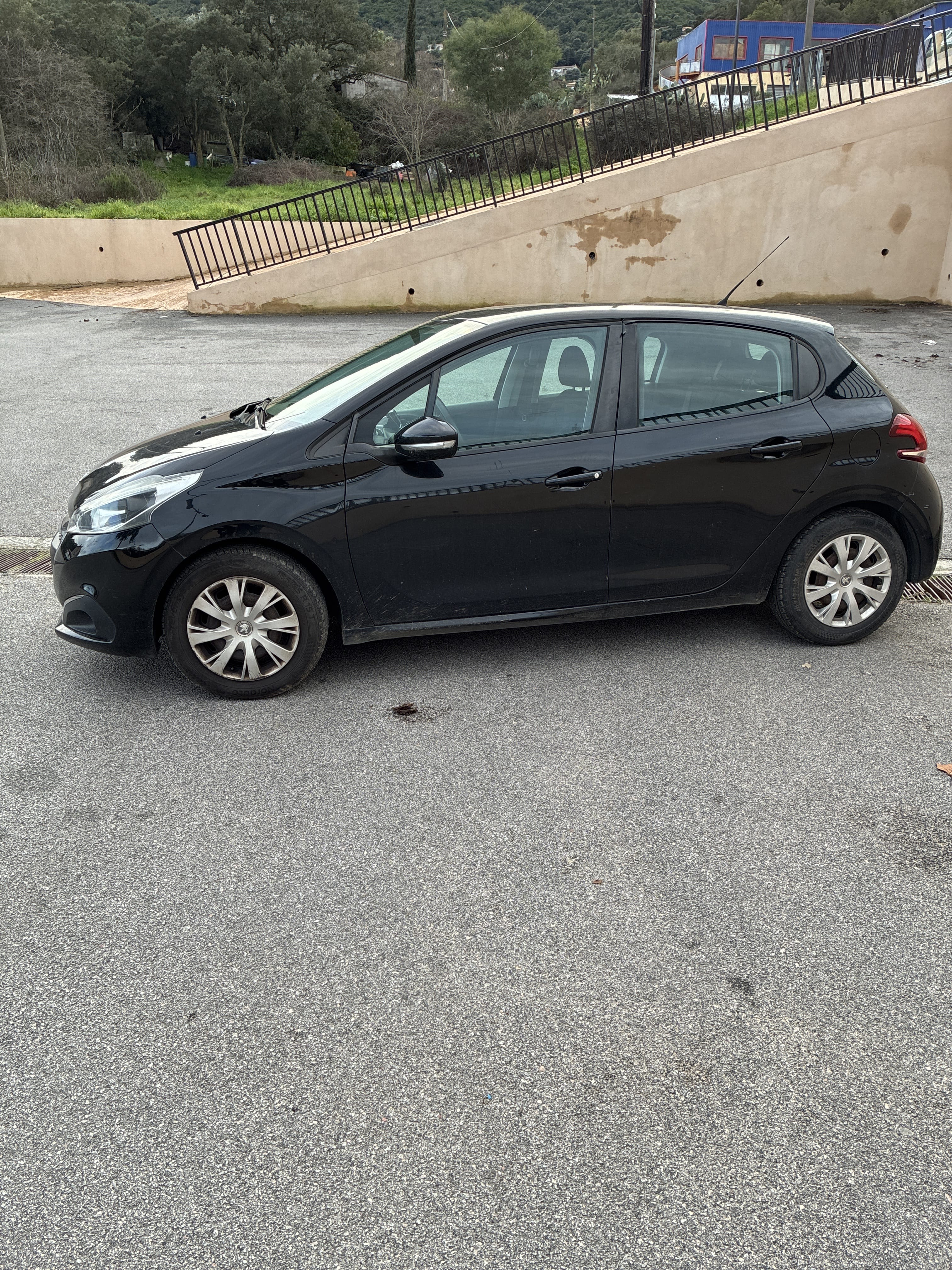Peugeot 208 with Air conditioning