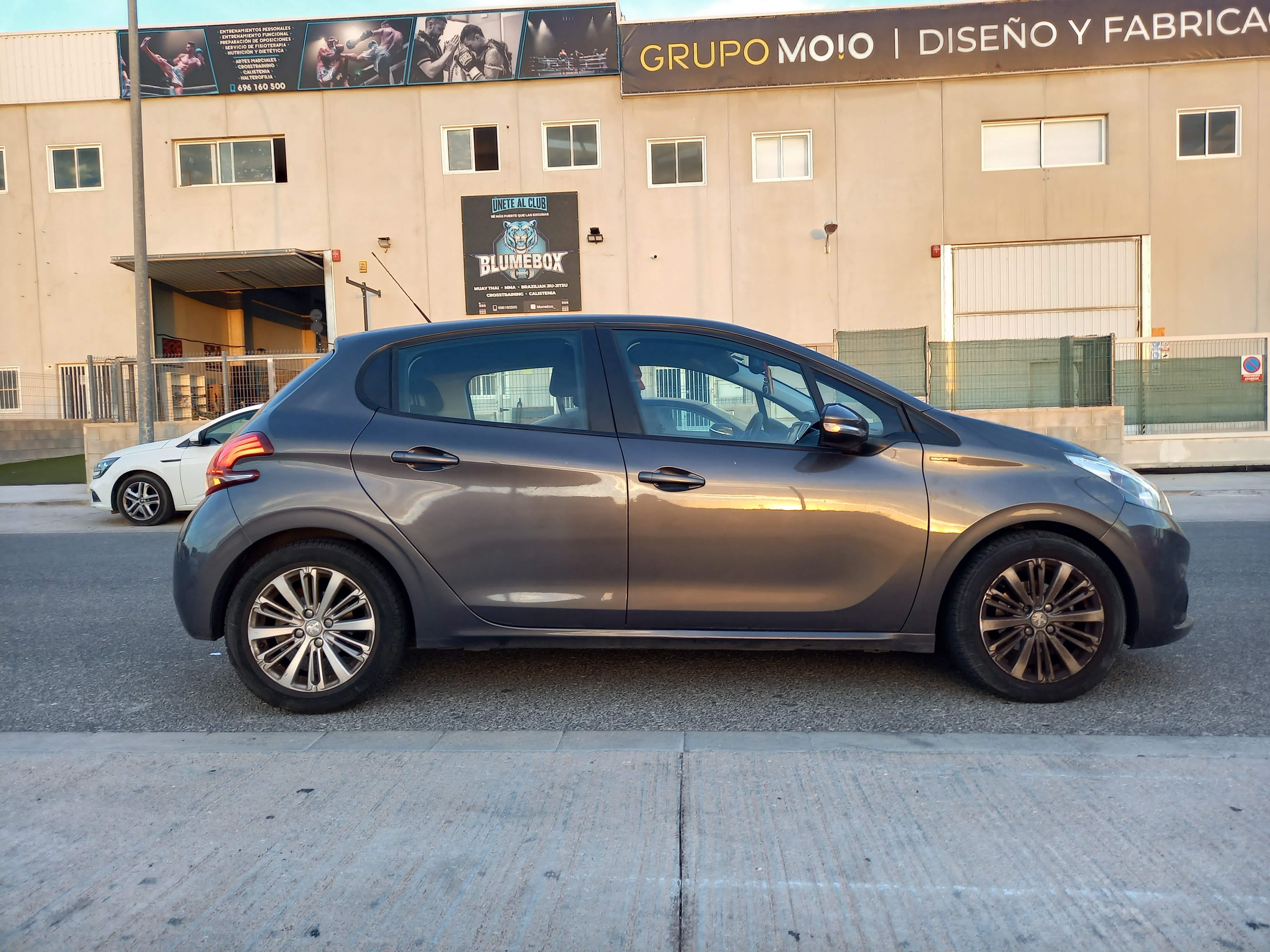 Peugeot 208, 2018, Gasolina 95, Automático