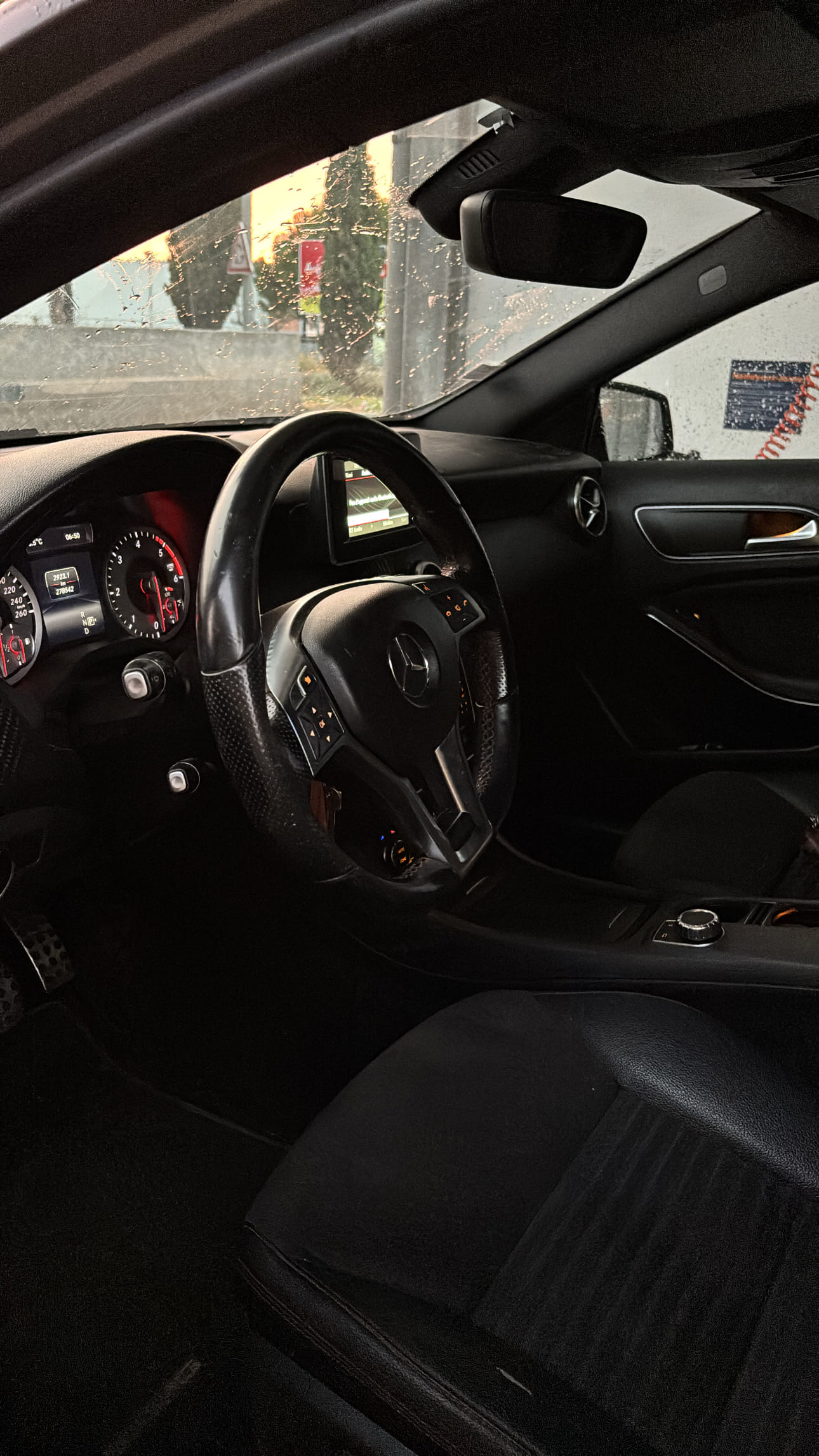 Mercedes-Benz Classe A 220 avec Régulateur de vitesse